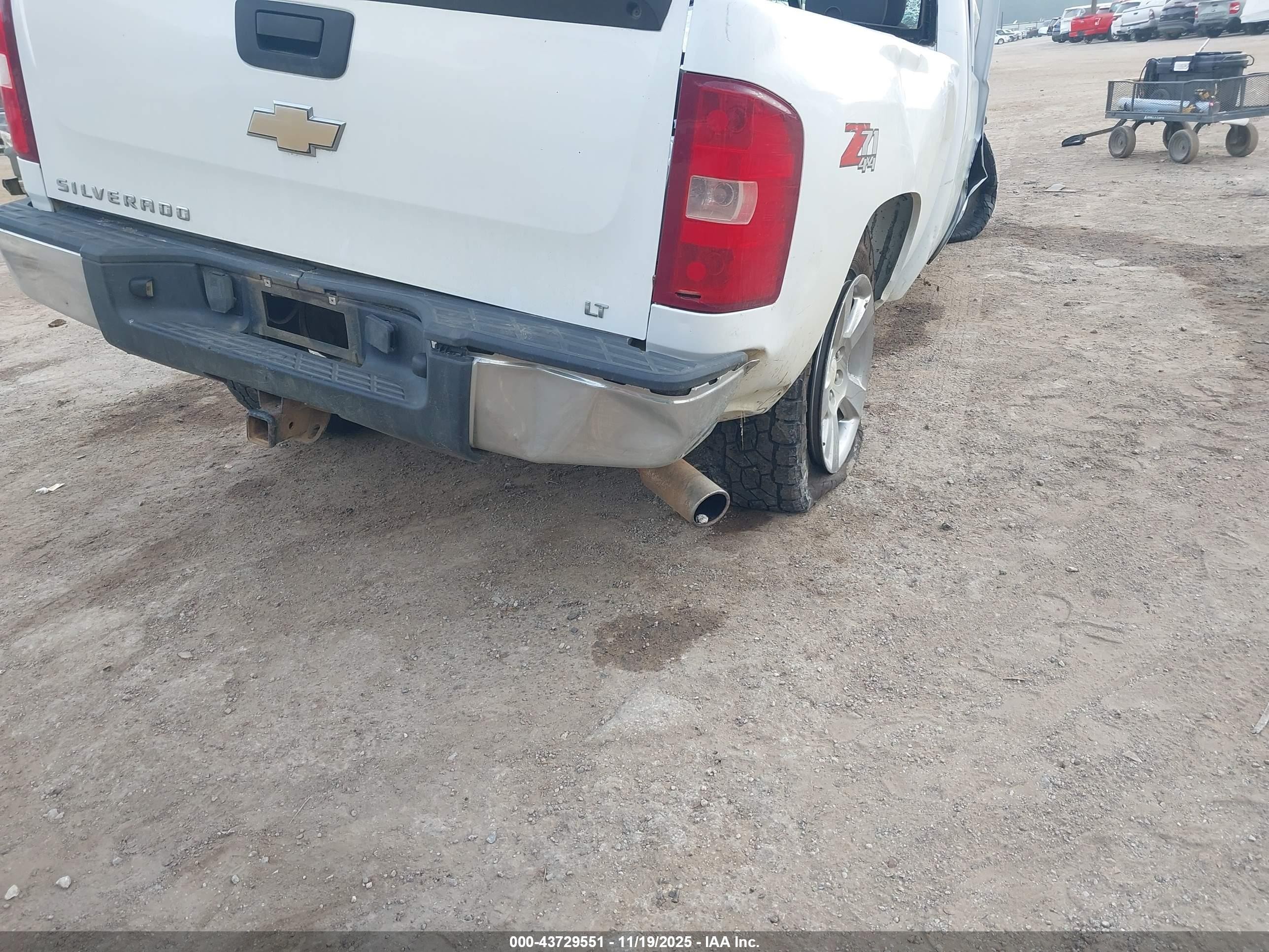 2008 Chevrolet Silverado 1500 Lt1 White vin: 2GCEK19J481262380