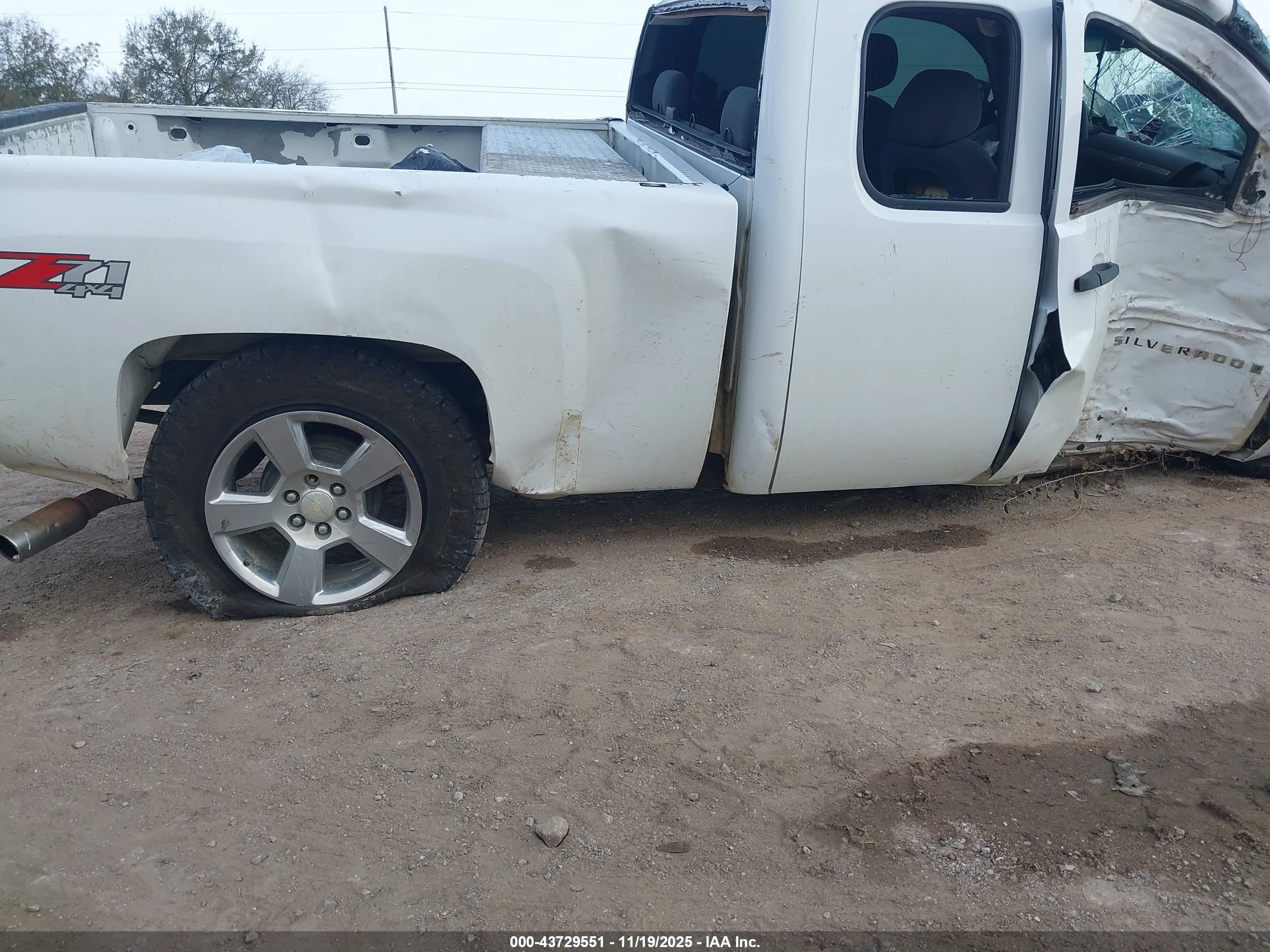 2008 Chevrolet Silverado 1500 Lt1 White vin: 2GCEK19J481262380