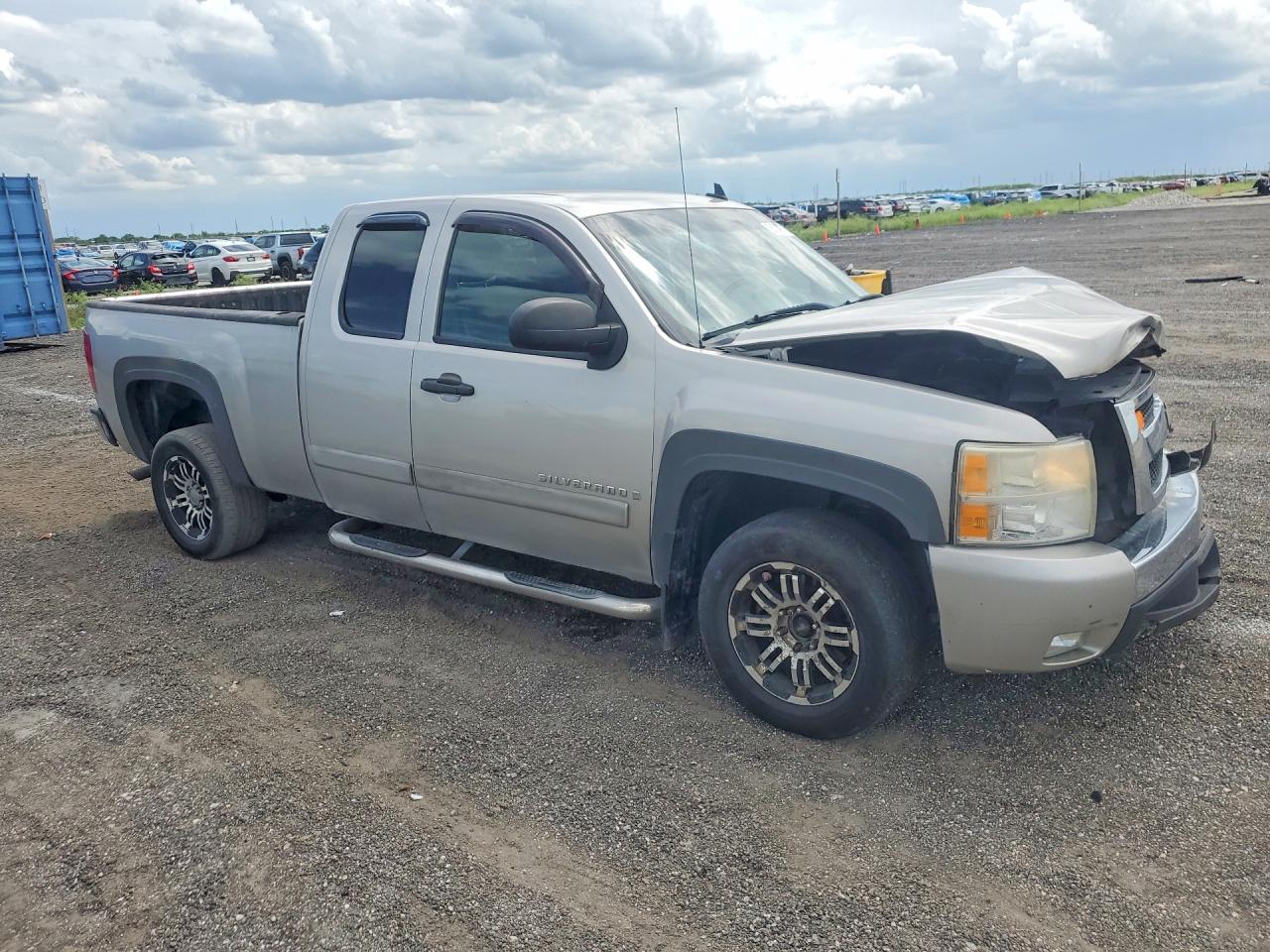 2007 Chevrolet Silverado K1500 Gray vin: 2GCEK19J571552111