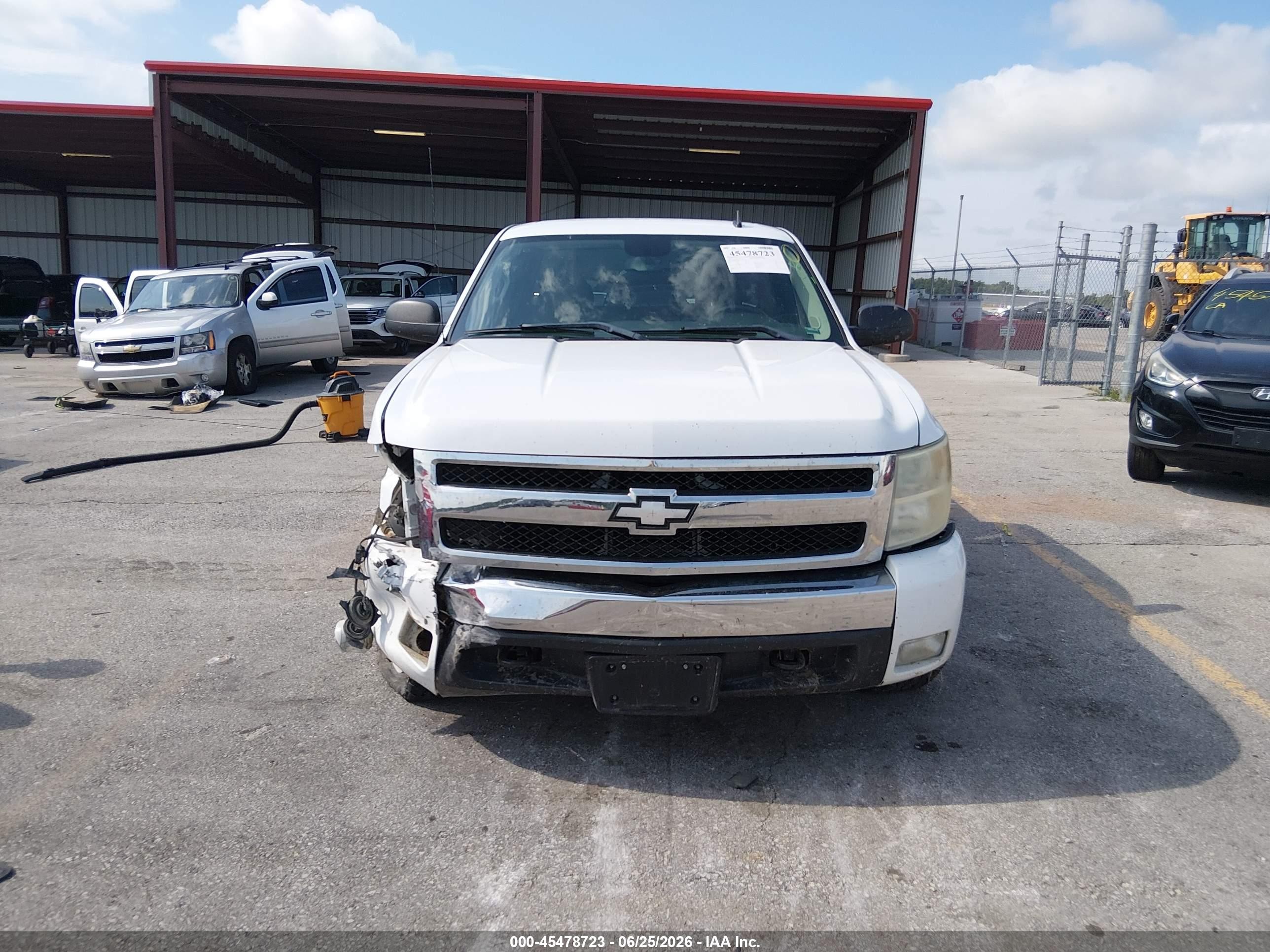 2008 Chevrolet Silverado 1500 Lt1 White vin: 2GCEK19J581306483