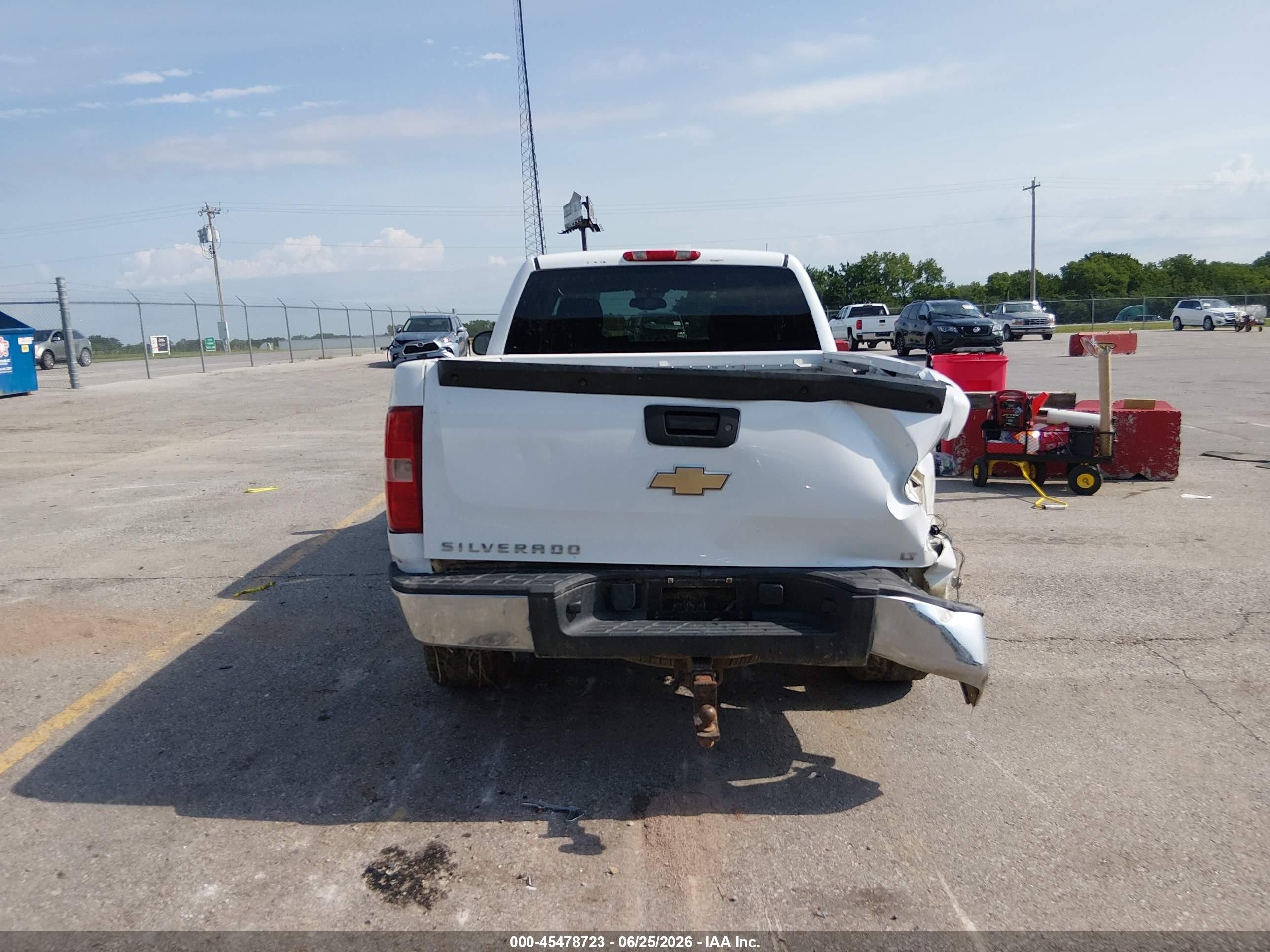 2008 Chevrolet Silverado 1500 Lt1 White vin: 2GCEK19J581306483