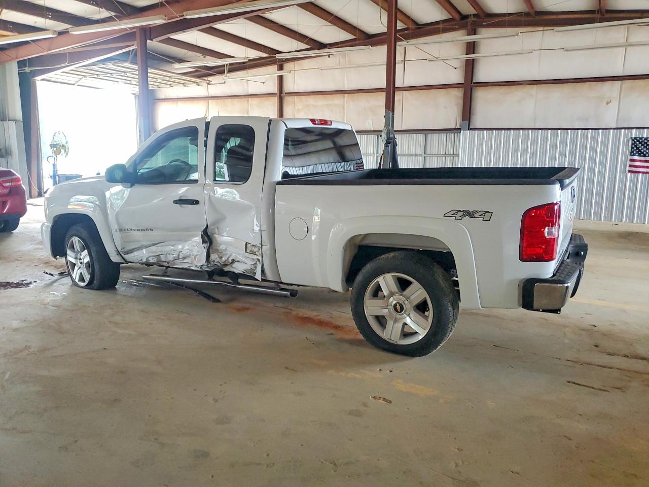 2008 Chevrolet Silverado K1500 Белый vin: 2GCEK19J781319199