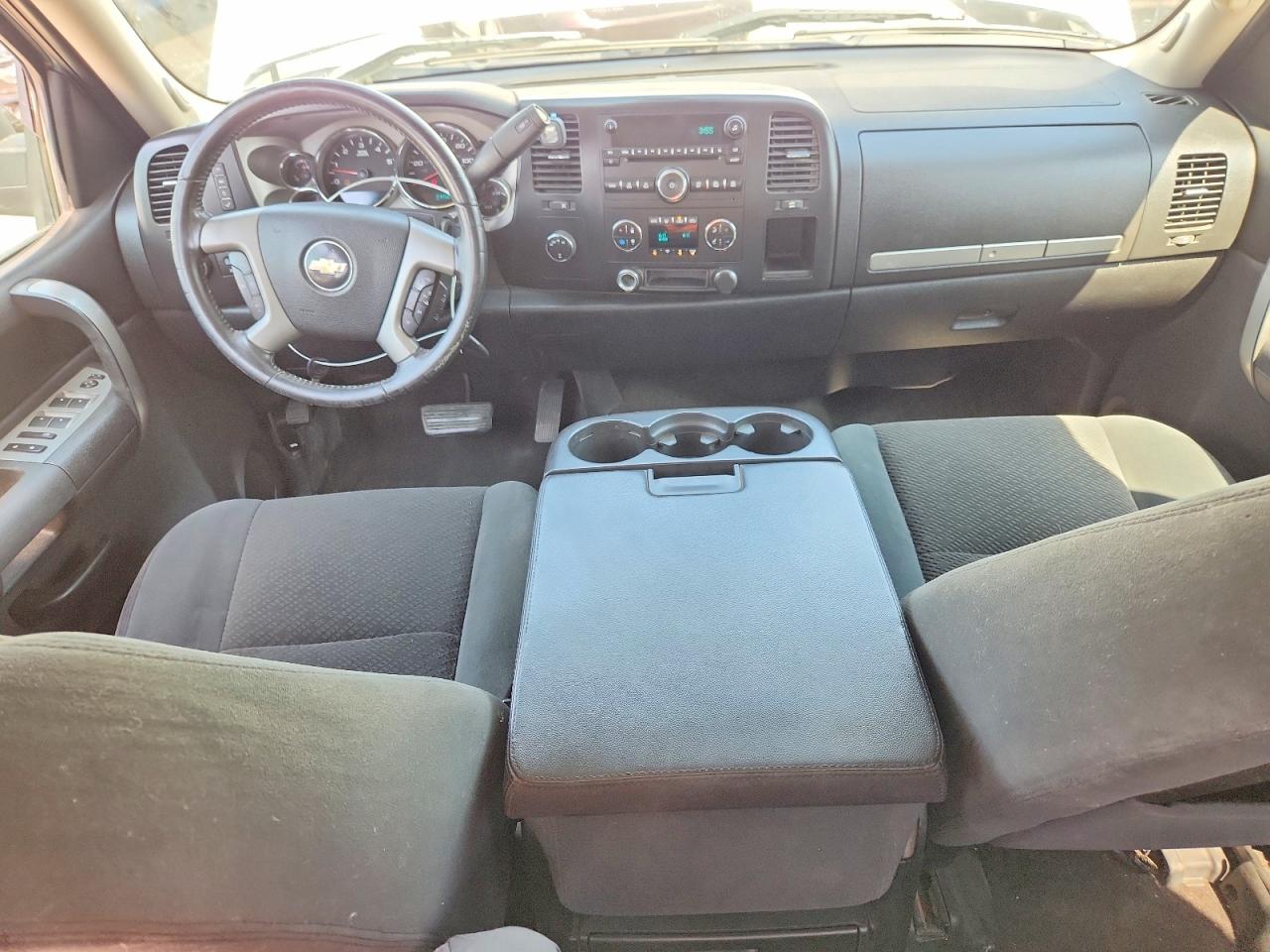 2007 Chevrolet Silverado K1500 White vin: 2GCEK19J871704060