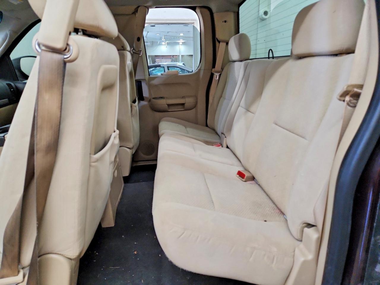 2008 Chevrolet Silverado K1500 Black vin: 2GCEK19J881147796