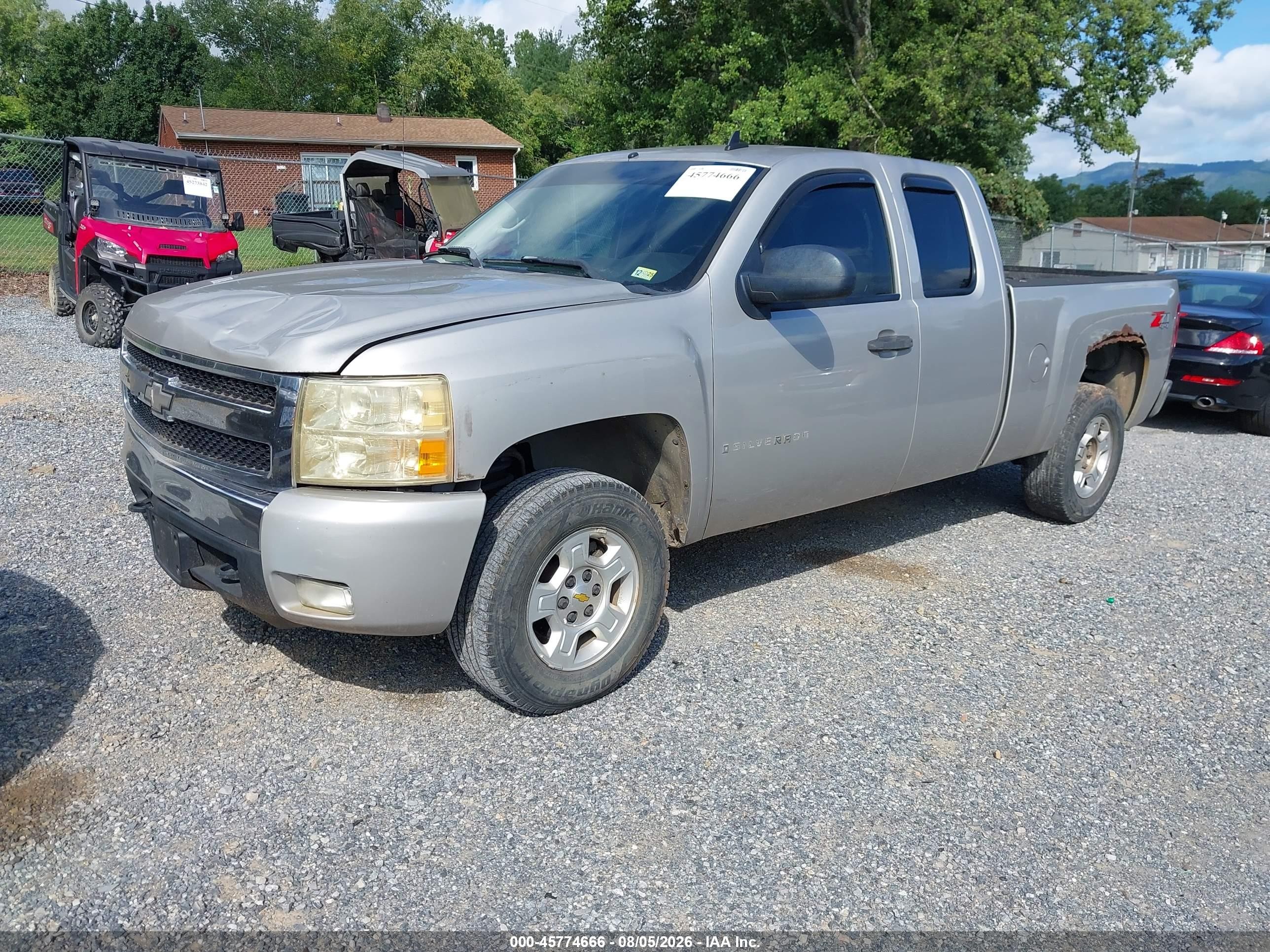 2007 Chevrolet Silverado 1500 Lt1 Серебряный vin: 2GCEK19J971613718