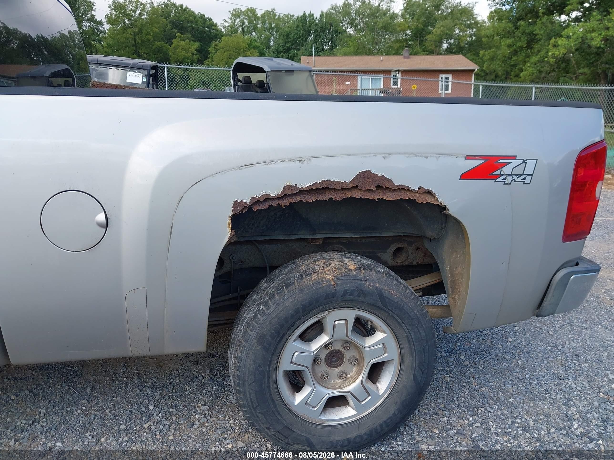 2007 Chevrolet Silverado 1500 Lt1 Серебряный vin: 2GCEK19J971613718