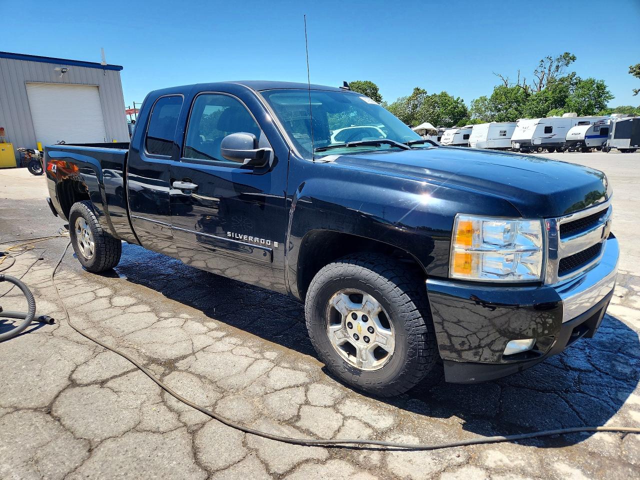 2007 Chevrolet Silverado K1500 Black vin: 2GCEK19J971640756