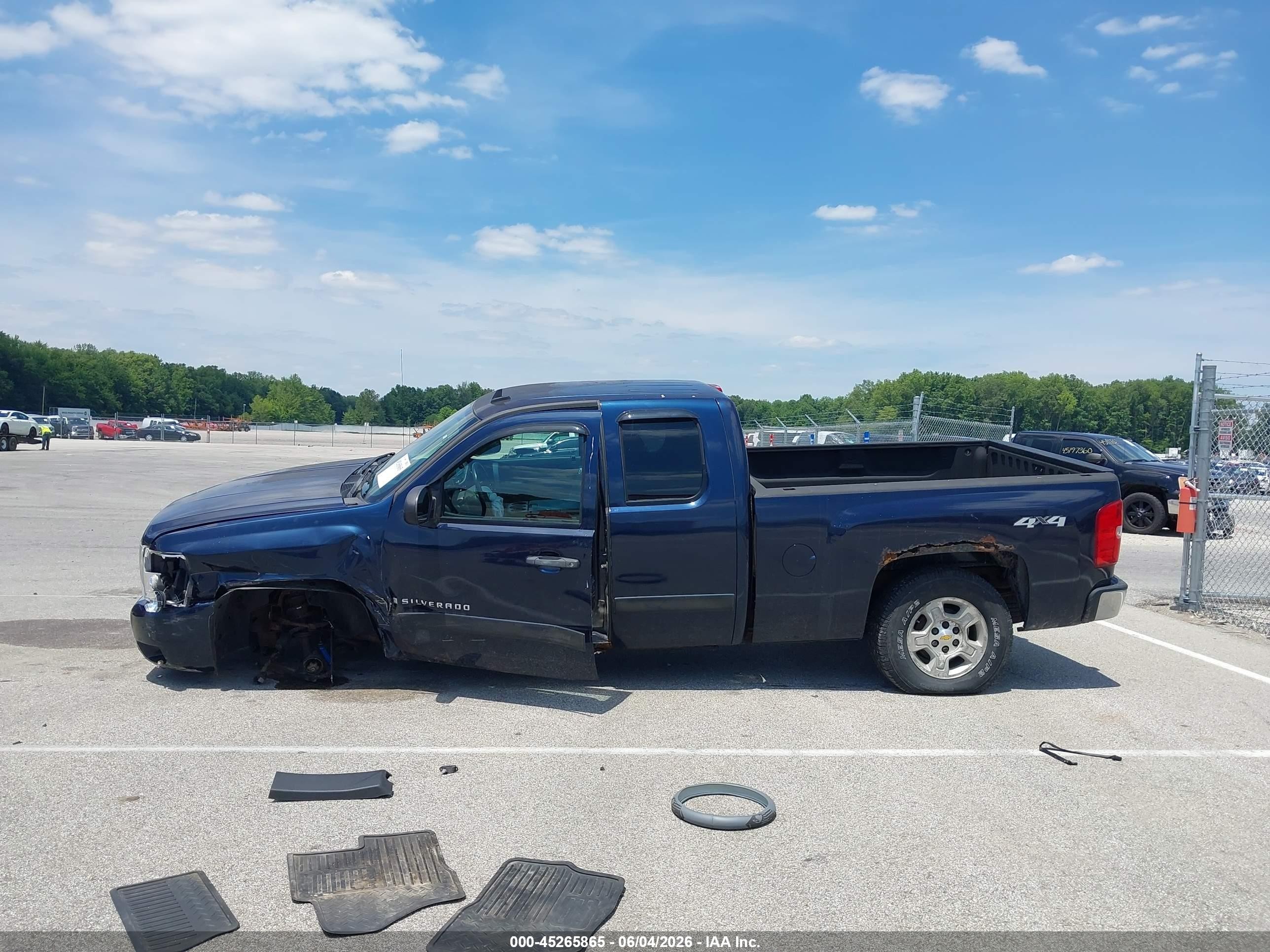 2008 Chevrolet Silverado 1500 Lt1 Blue vin: 2GCEK19J981184985