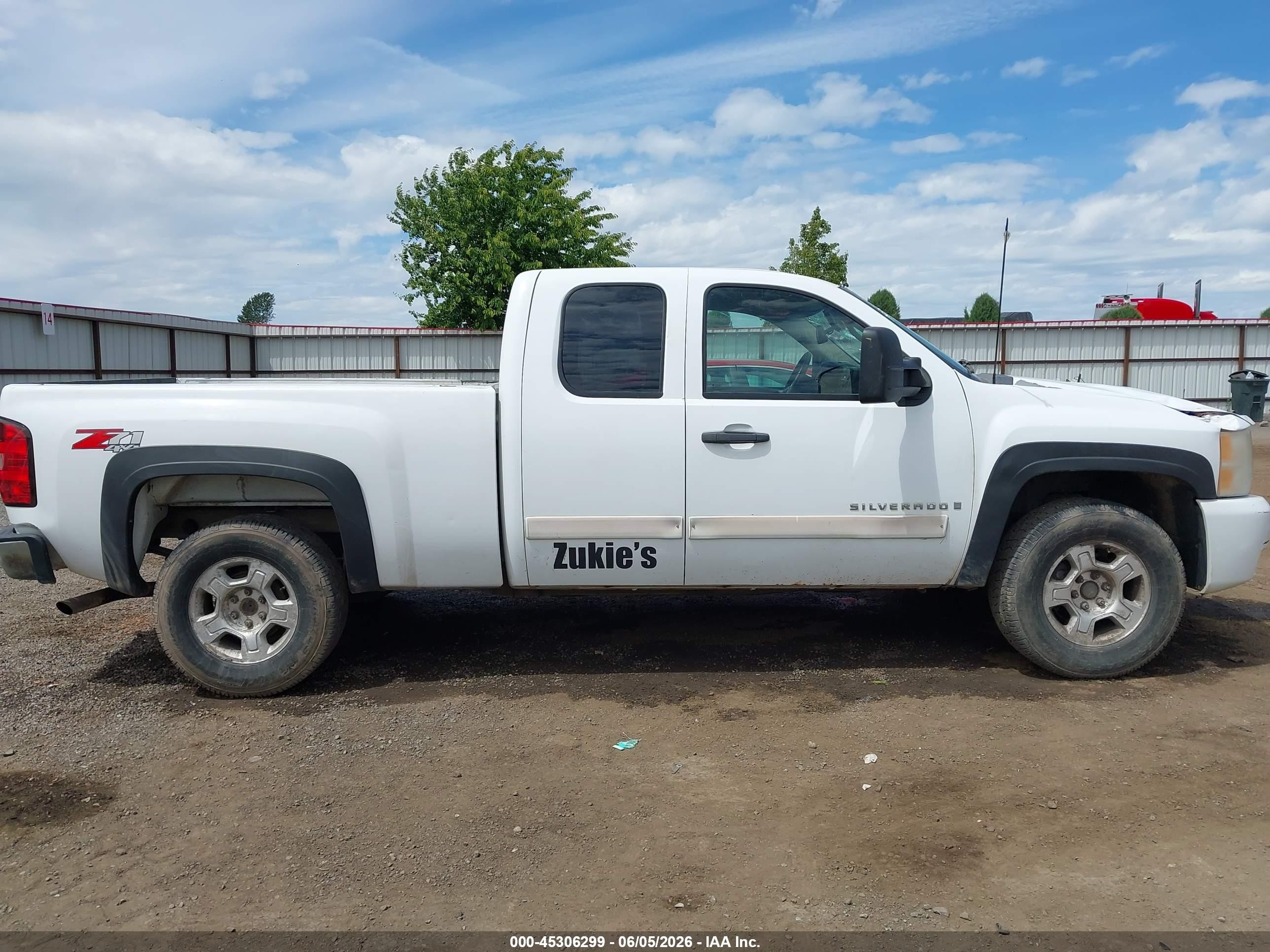 2008 Chevrolet Silverado 1500 Lt1 White vin: 2GCEK19J981226720