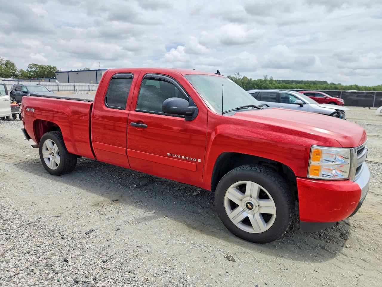2008 Chevrolet Silverado K1500 Red vin: 2GCEK19JX81272623