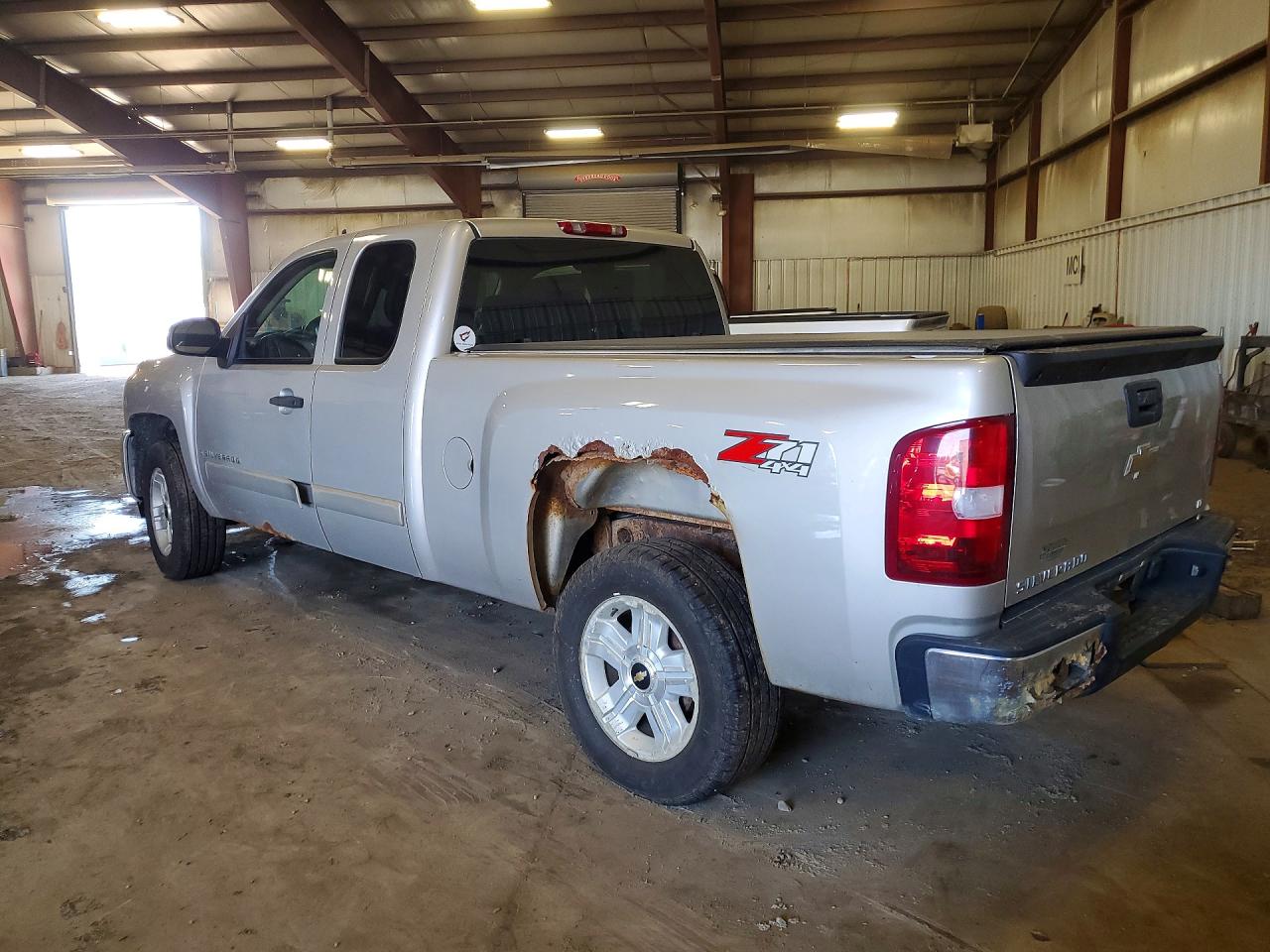 2008 Chevrolet Silverado K1500 Silver vin: 2GCEK19JX81303885