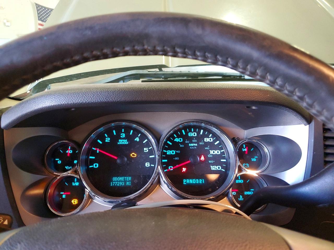 2008 Chevrolet Silverado K1500 Silver vin: 2GCEK19JX81303885