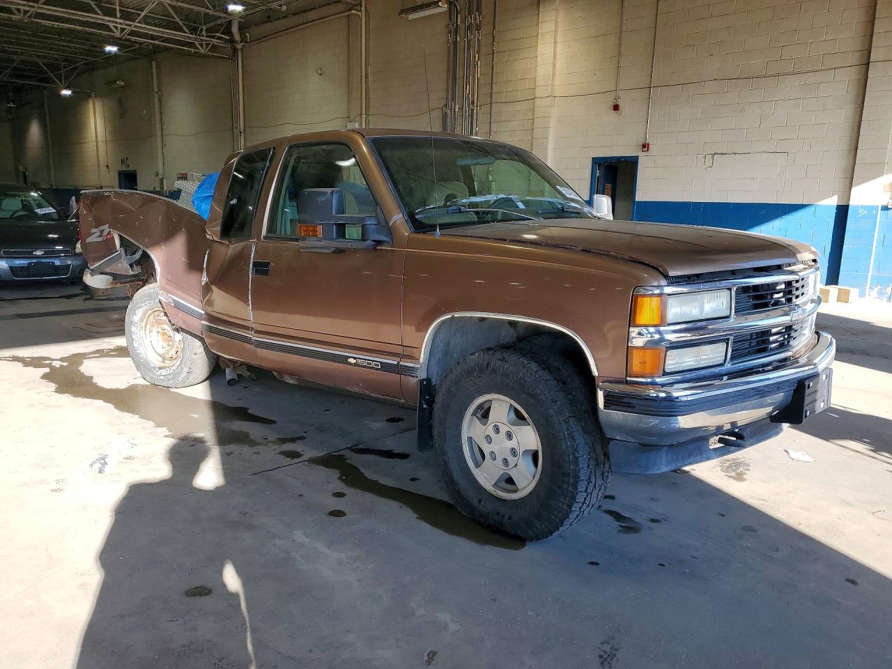 1994 Chevrolet Gmt-400 K1500 Brown vin: 2GCEK19K0R1158057