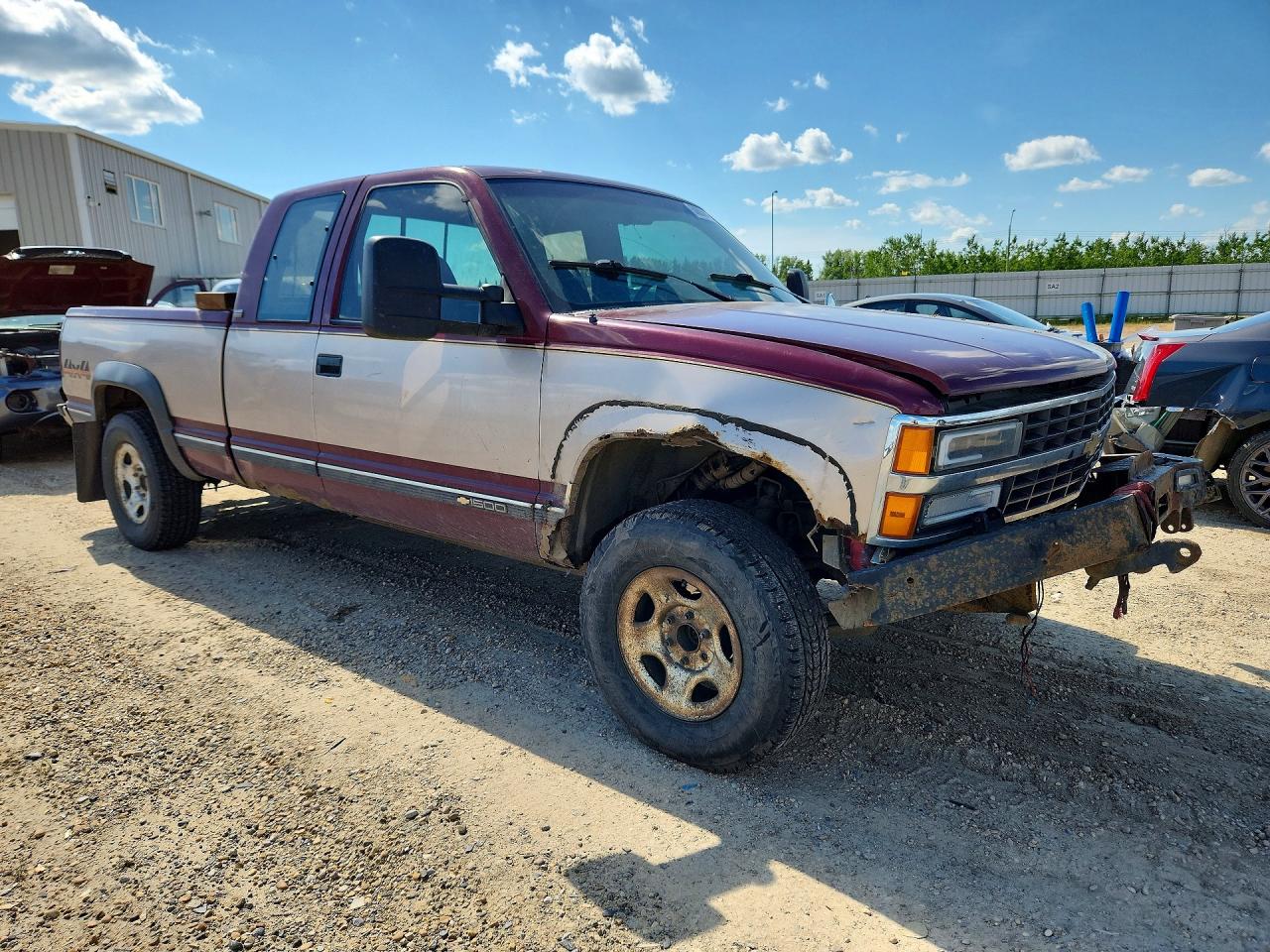 1993 Chevrolet Gmt-400 K1500 Two Tone vin: 2GCEK19K1P1271352