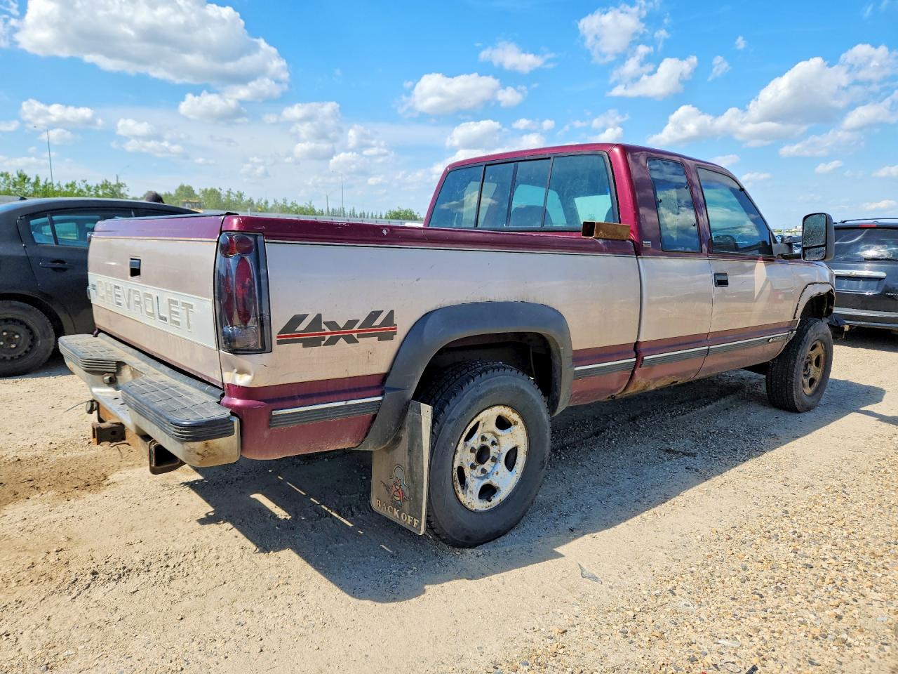 1993 Chevrolet Gmt-400 K1500 Two Tone vin: 2GCEK19K1P1271352