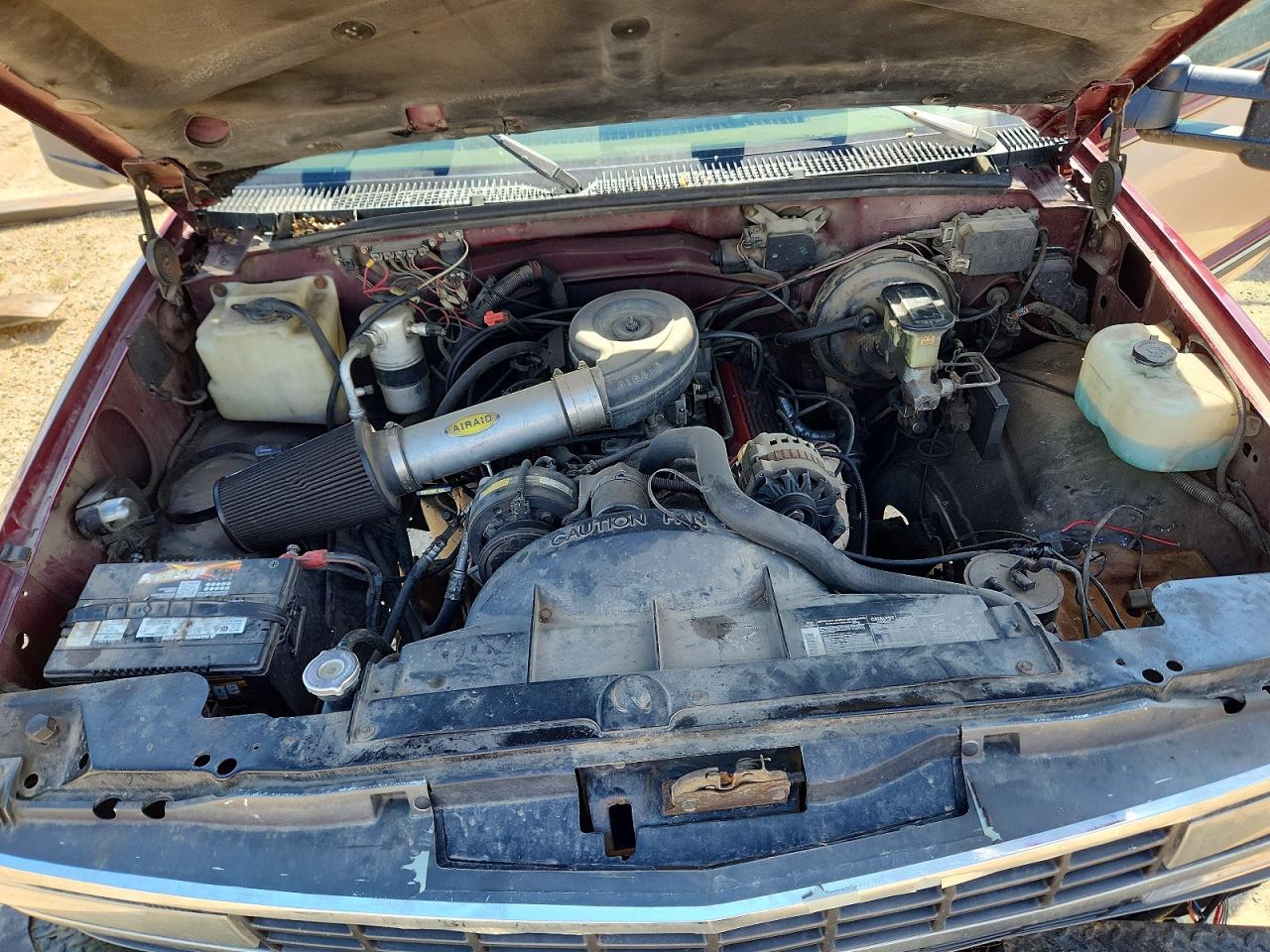 1993 Chevrolet Gmt-400 K1500 Two Tone vin: 2GCEK19K1P1271352