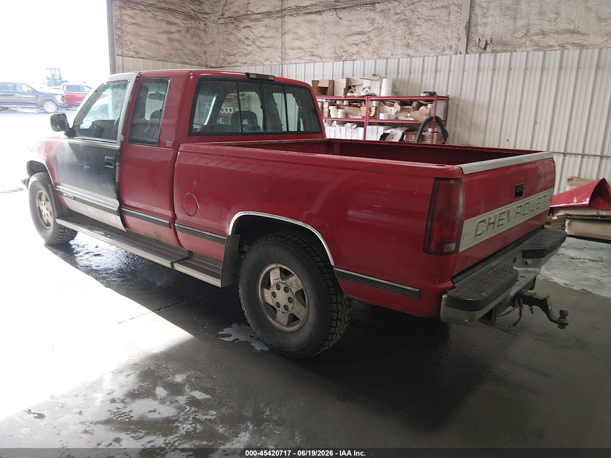 1994 Chevrolet Gmt-400 K1500 Red vin: 2GCEK19K4R1127166