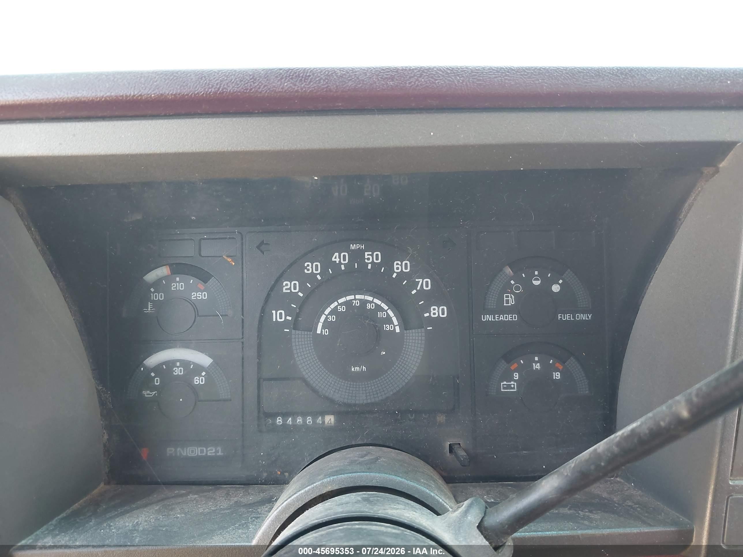 1989 Chevrolet Gmt-400 K1500 Red vin: 2GCEK19K5K1246429