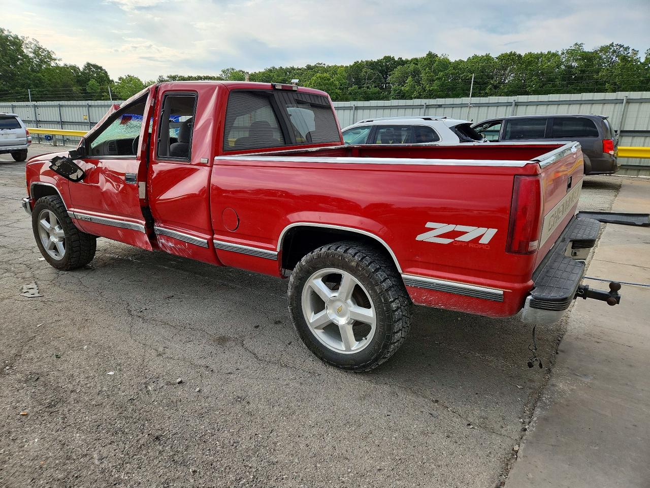 1995 Chevrolet Gmt-400 K1500 Red vin: 2GCEK19K5S1232577