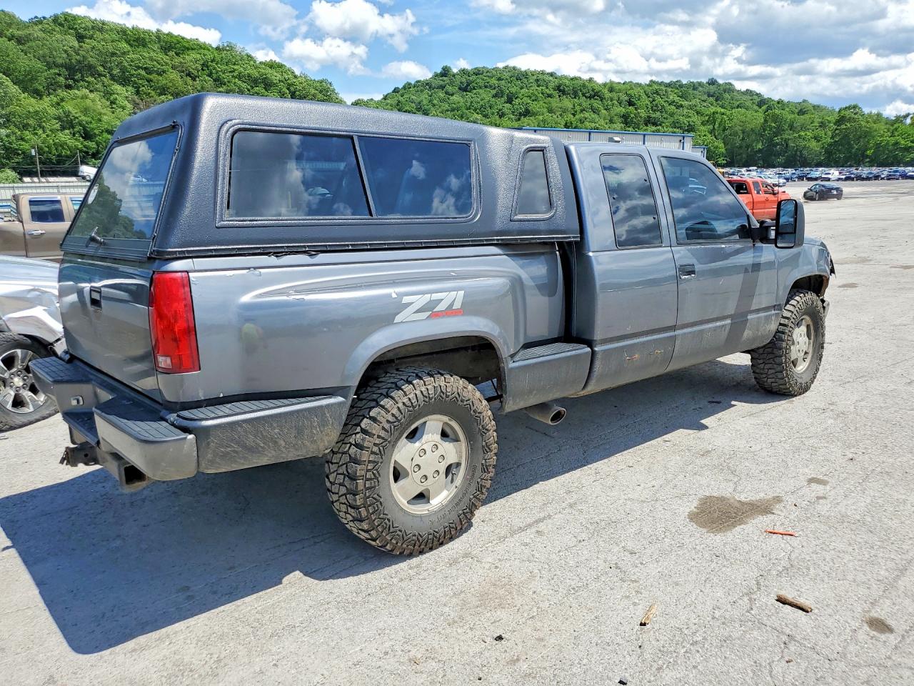 1992 Chevrolet Gmt-400 K1500 Gray vin: 2GCEK19K6N1251434
