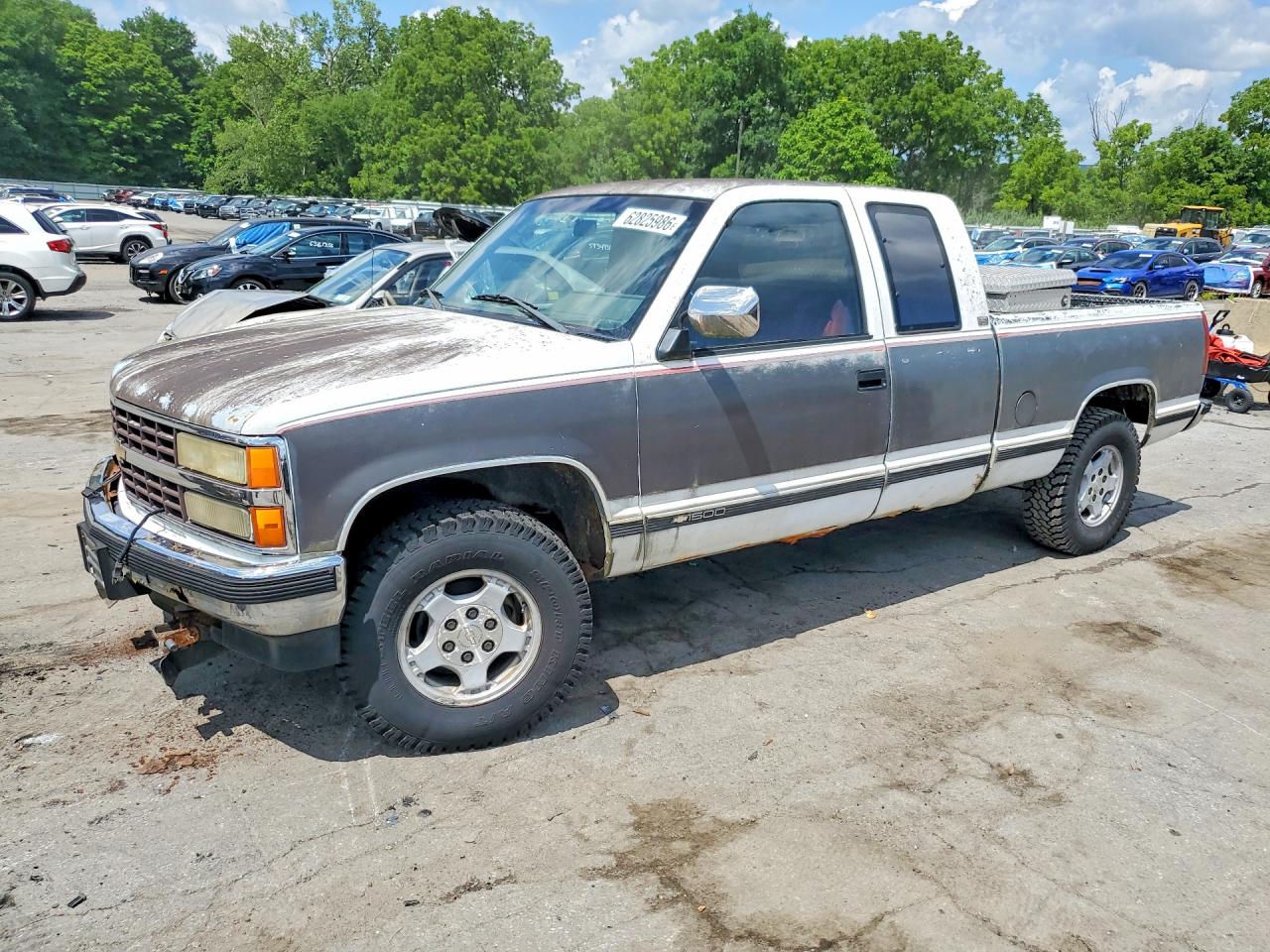 1991 Chevrolet Gmt-400 K1500 Two Tone vin: 2GCEK19K7M1150420