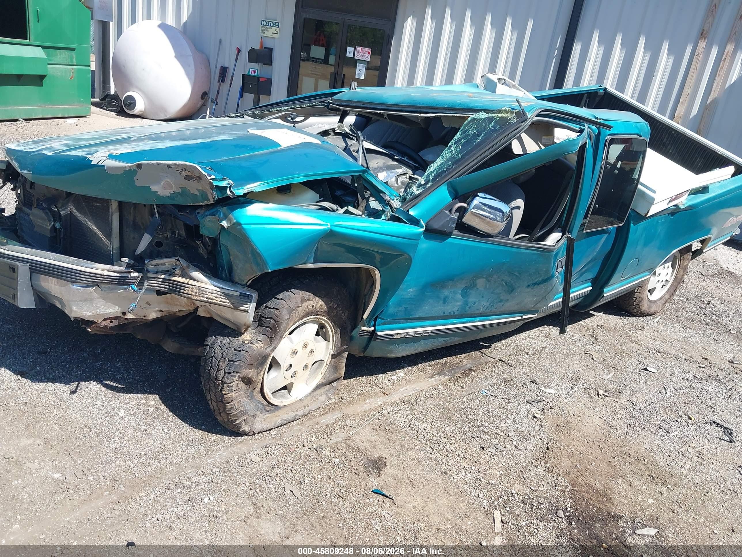 1995 Chevrolet Gmt-400 K1500 Turquoise vin: 2GCEK19K8S1276783