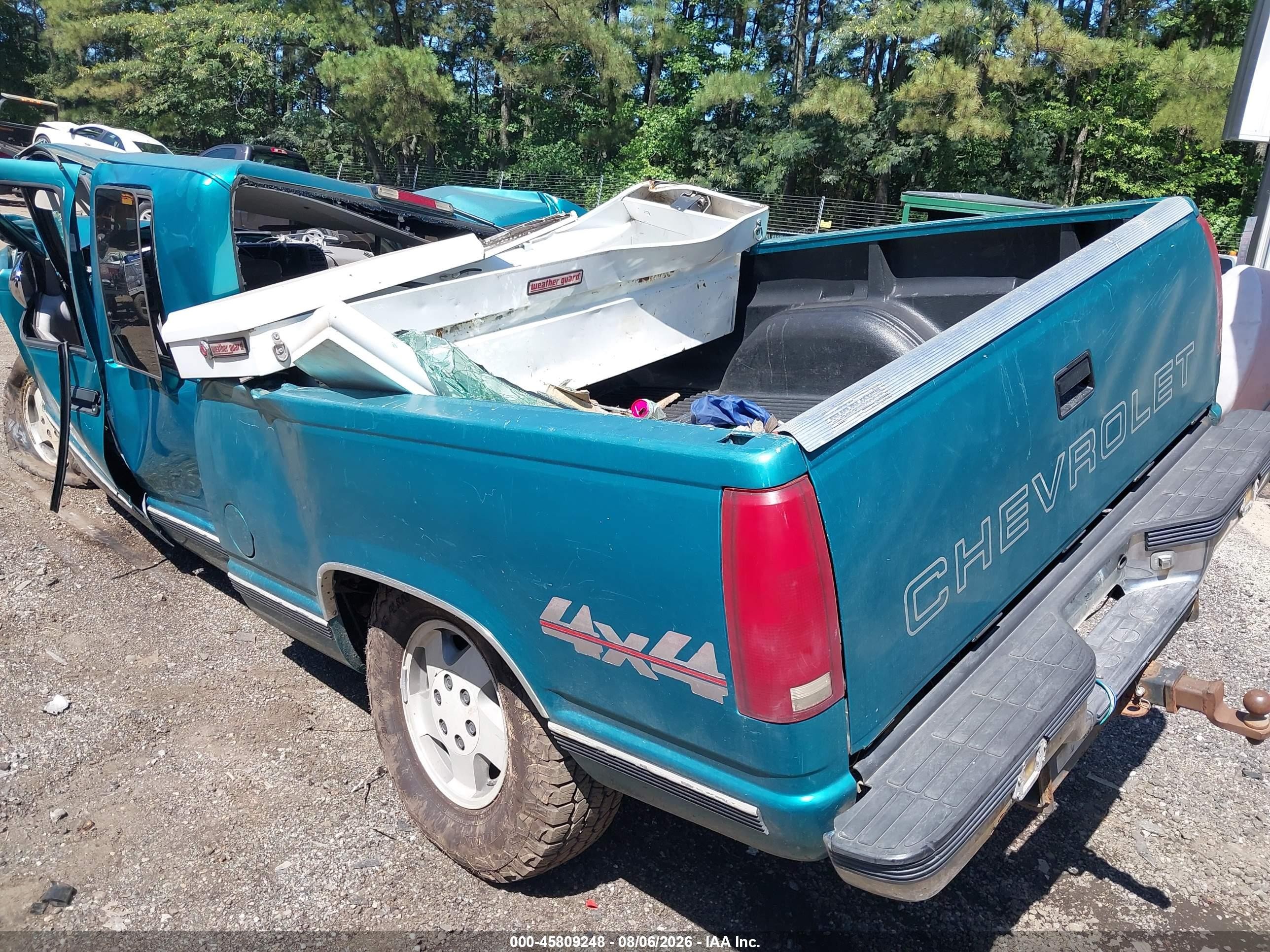 1995 Chevrolet Gmt-400 K1500 Turquoise vin: 2GCEK19K8S1276783