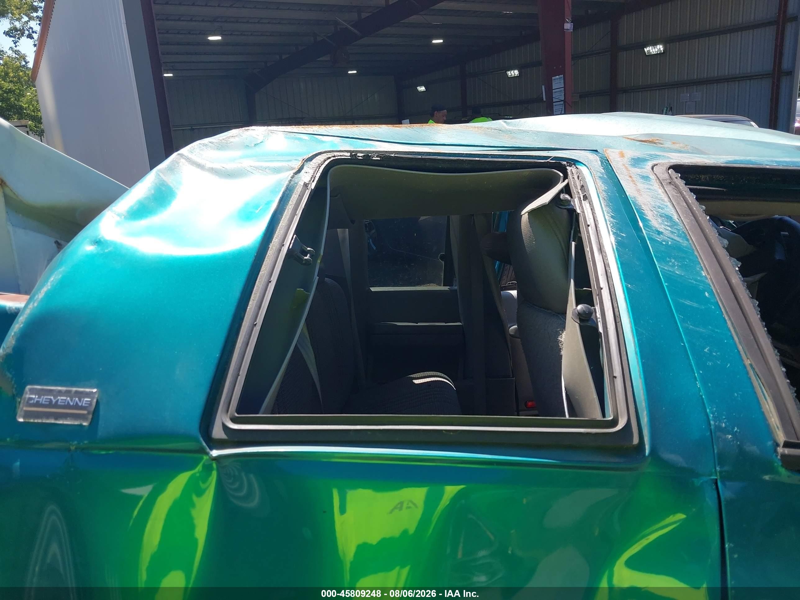 1995 Chevrolet Gmt-400 K1500 Turquoise vin: 2GCEK19K8S1276783