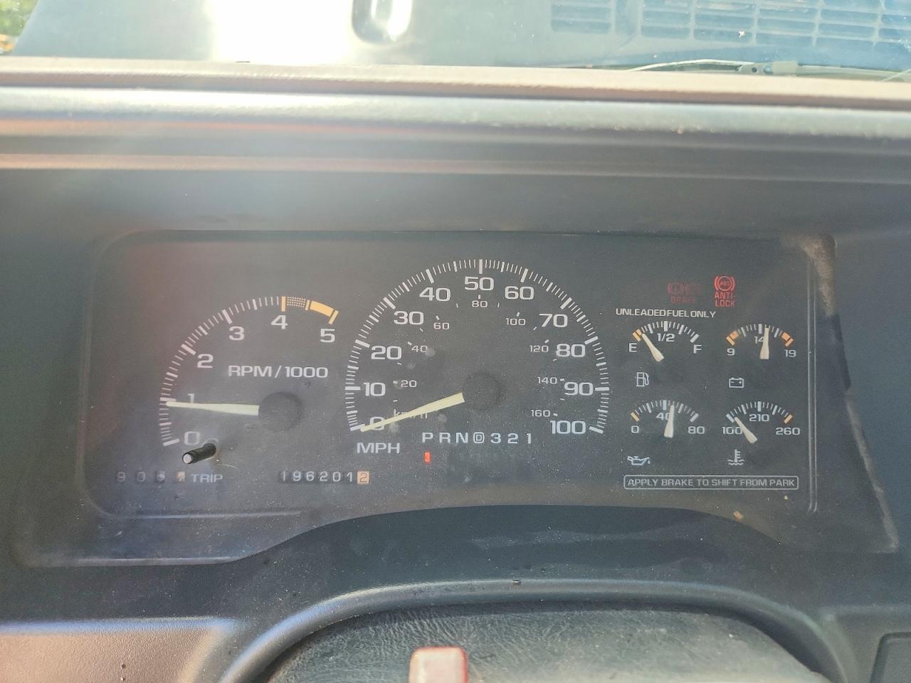 1995 Chevrolet Gmt-400 K1500 Turquoise vin: 2GCEK19K8S1299027