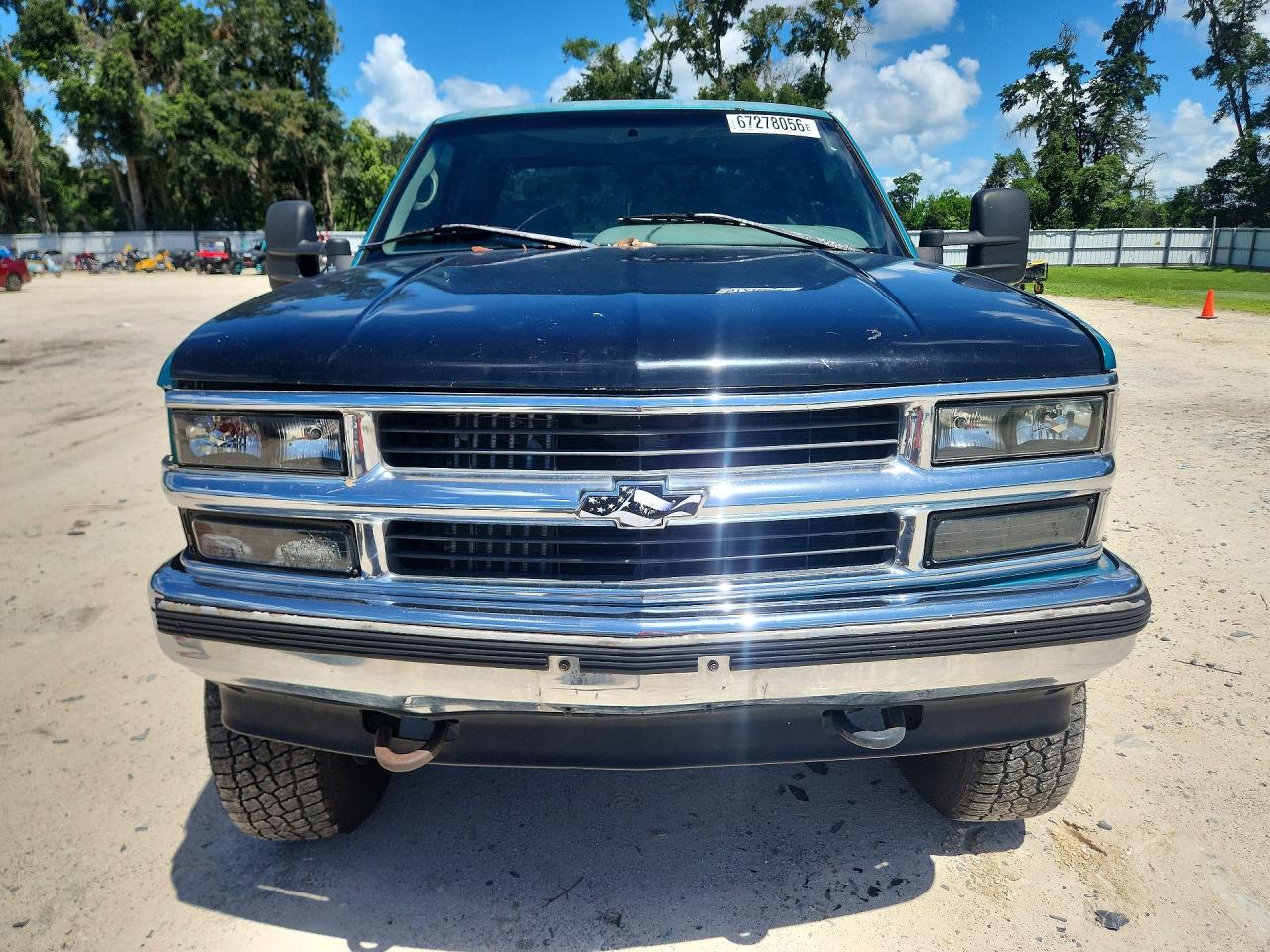 1995 Chevrolet Gmt-400 K1500 Turquoise vin: 2GCEK19K8S1299027