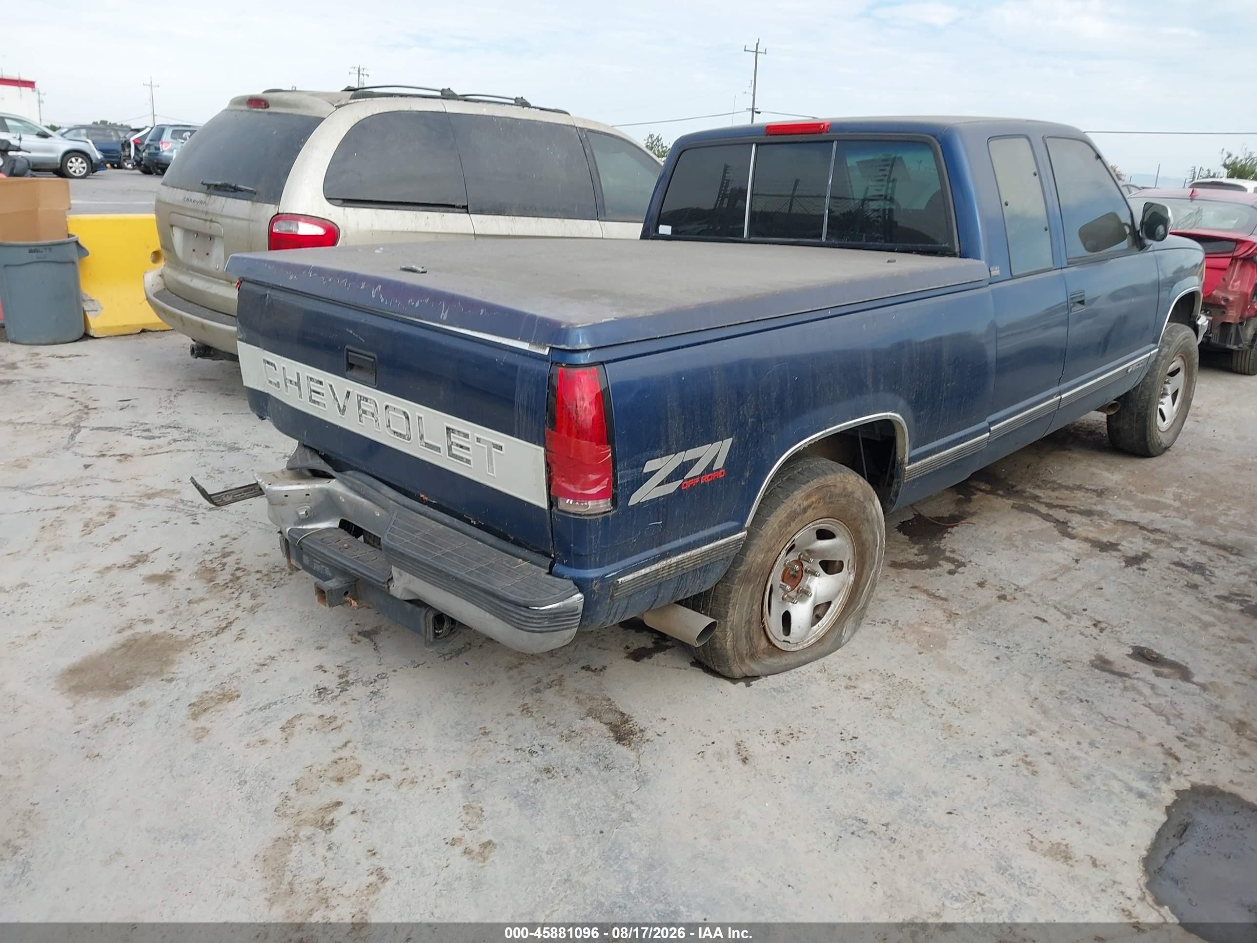 1994 Chevrolet Gmt-400 K1500 Dark Blue vin: 2GCEK19KXR1144893