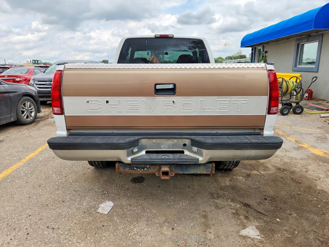 1995 Chevrolet Gmt-400 K1500 White vin: 2GCEK19KXS1293438
