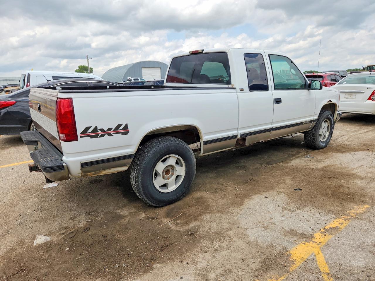 1995 Chevrolet Gmt-400 K1500 White vin: 2GCEK19KXS1293438