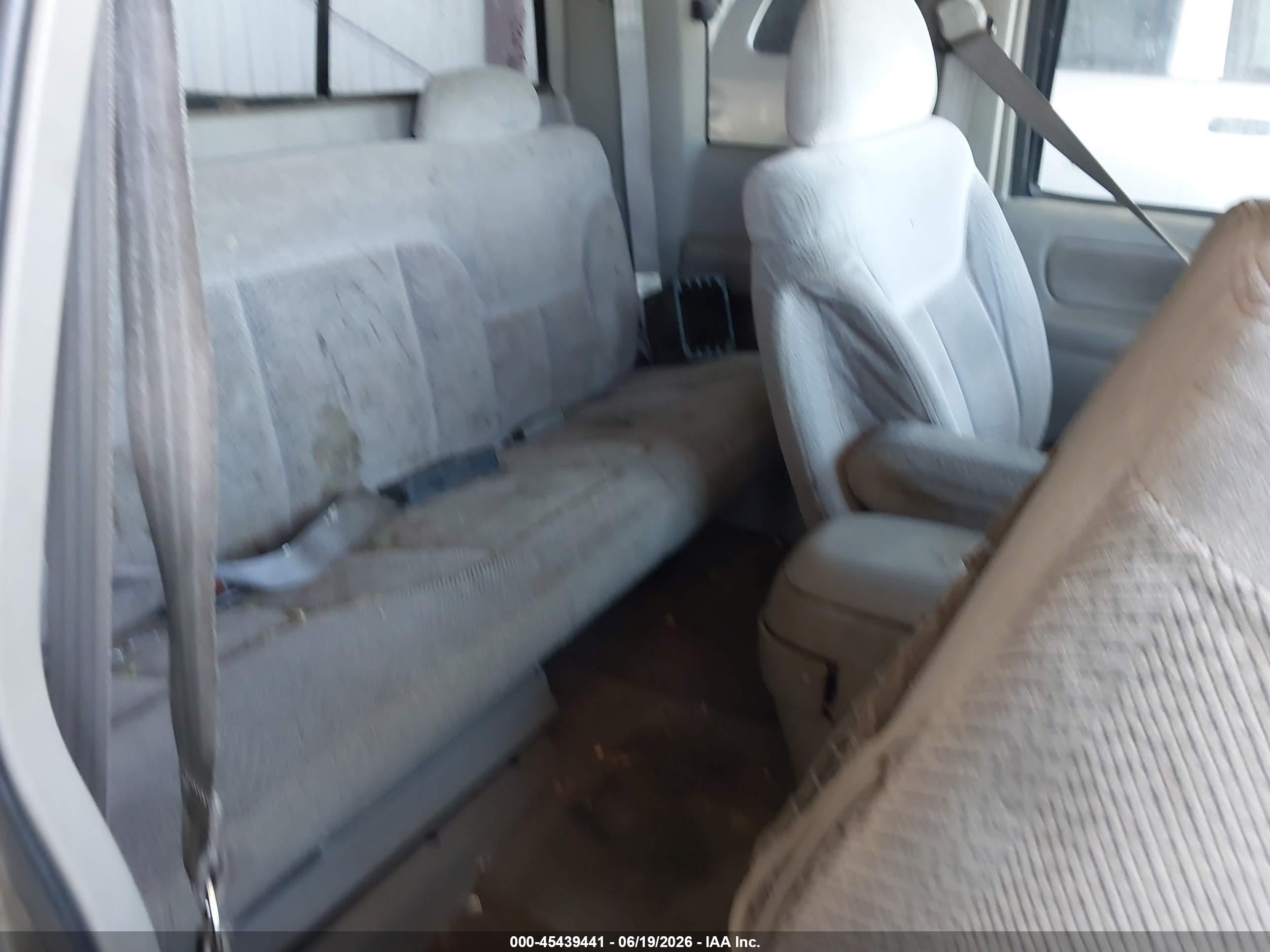 1998 Chevrolet C/k 1500 Fleetside Gold vin: 2GCEK19M6W1125559