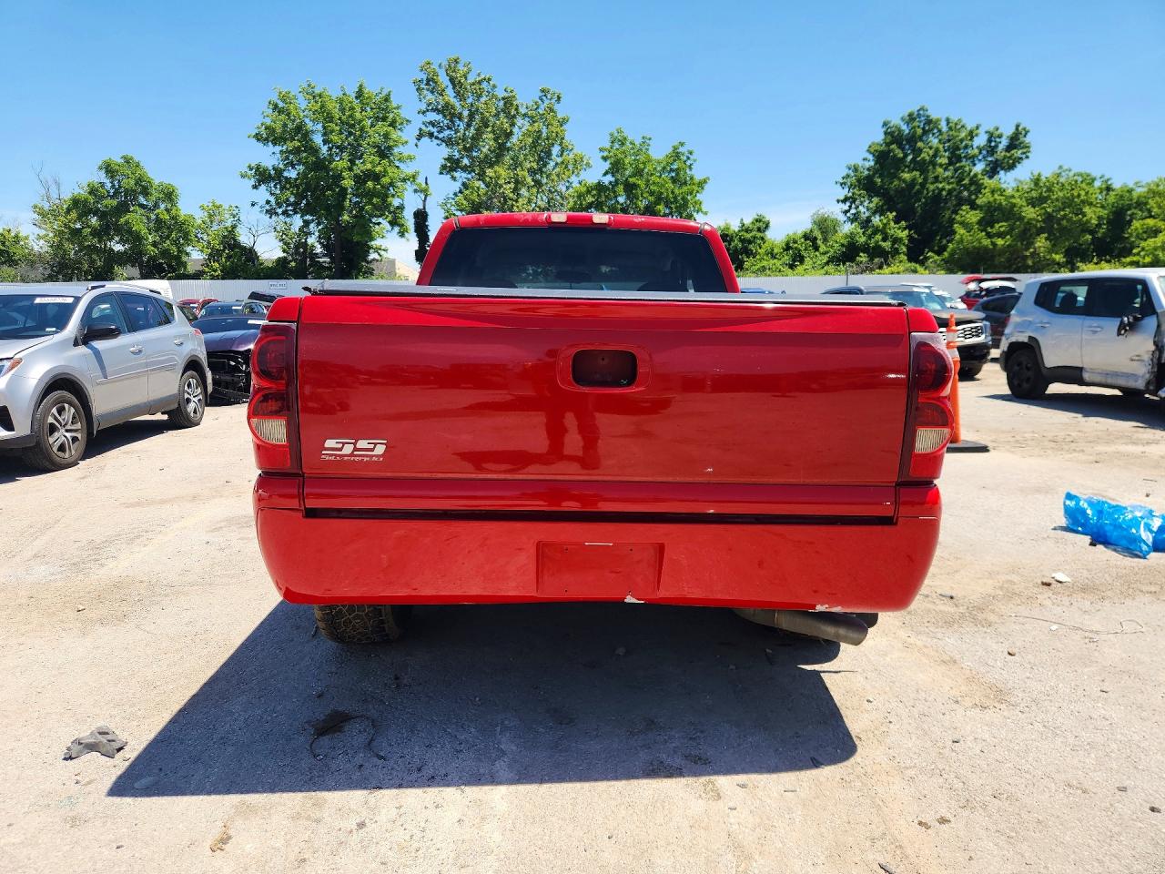 2003 Chevrolet Silverado K1500 Красный vin: 2GCEK19N331343723