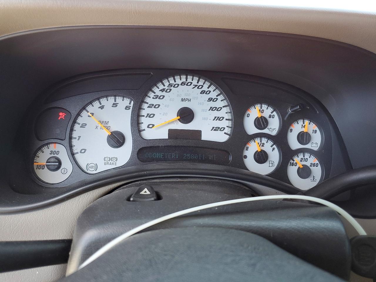 2005 Chevrolet Silverado Ss Red vin: 2GCEK19N351362520
