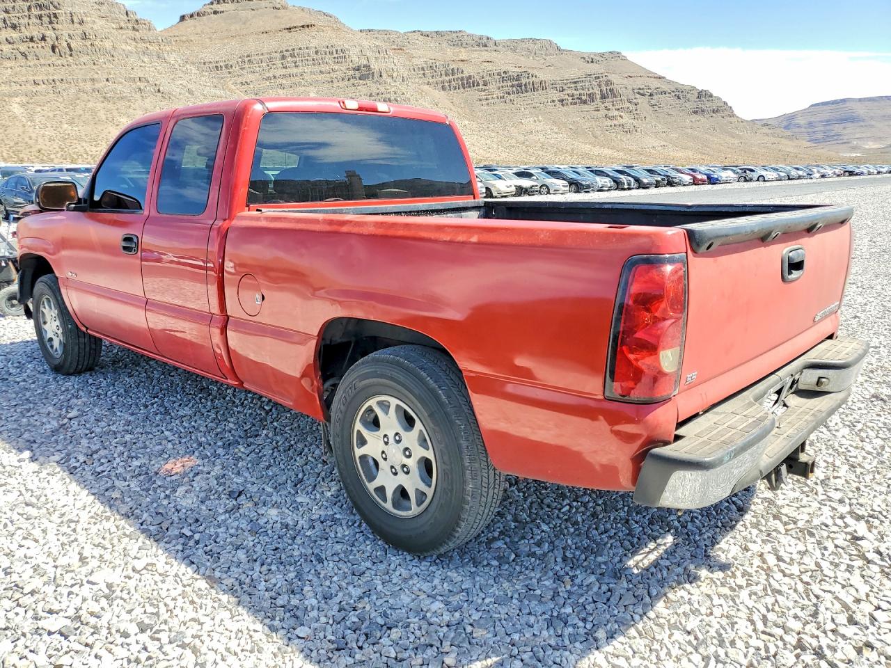 2005 Chevrolet Silverado Ss Red vin: 2GCEK19N351362520