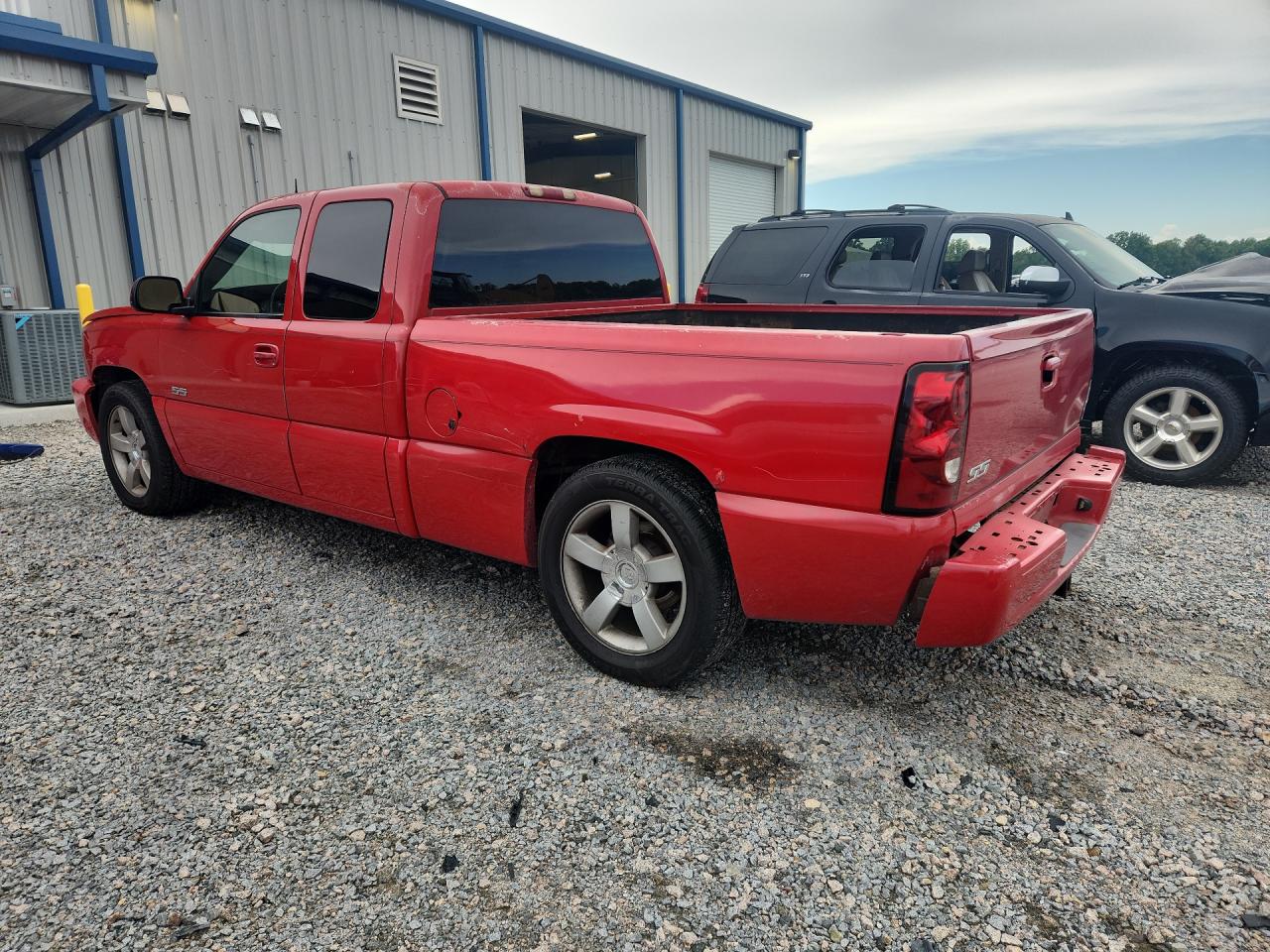2003 Chevrolet Silverado K1500 Red vin: 2GCEK19N431304395