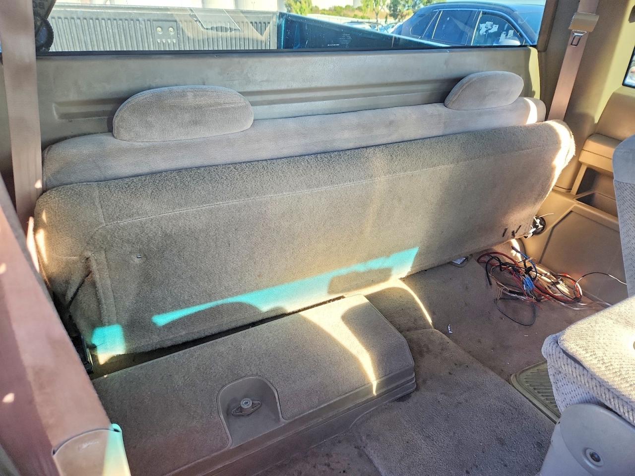 1996 Chevrolet Gmt-400 K1500 Green vin: 2GCEK19R0T1170309