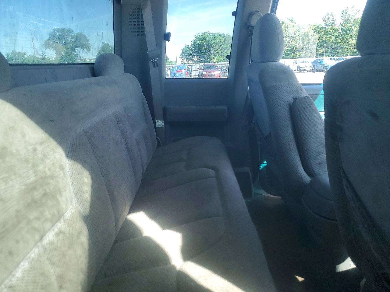 1996 Chevrolet Silverado 1500 White vin: 2GCEK19R0T1237846