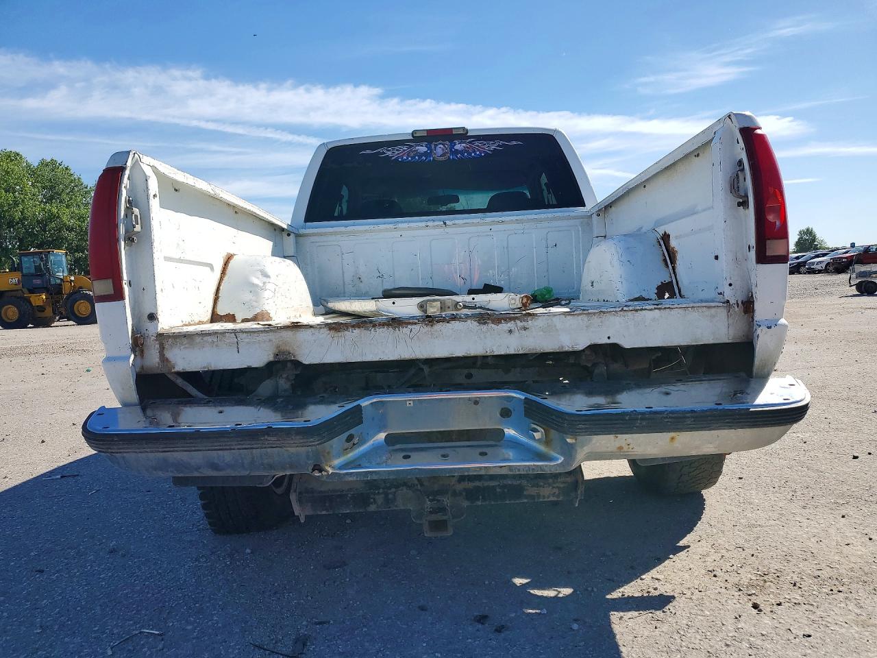 1996 Chevrolet Silverado 1500 White vin: 2GCEK19R0T1237846