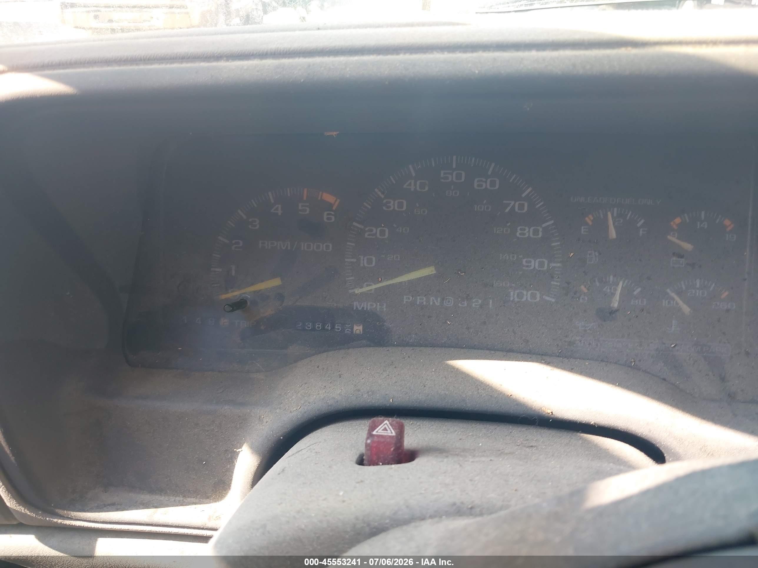 1996 Chevrolet Gmt-400 K1500 Maroon vin: 2GCEK19R0T1240584