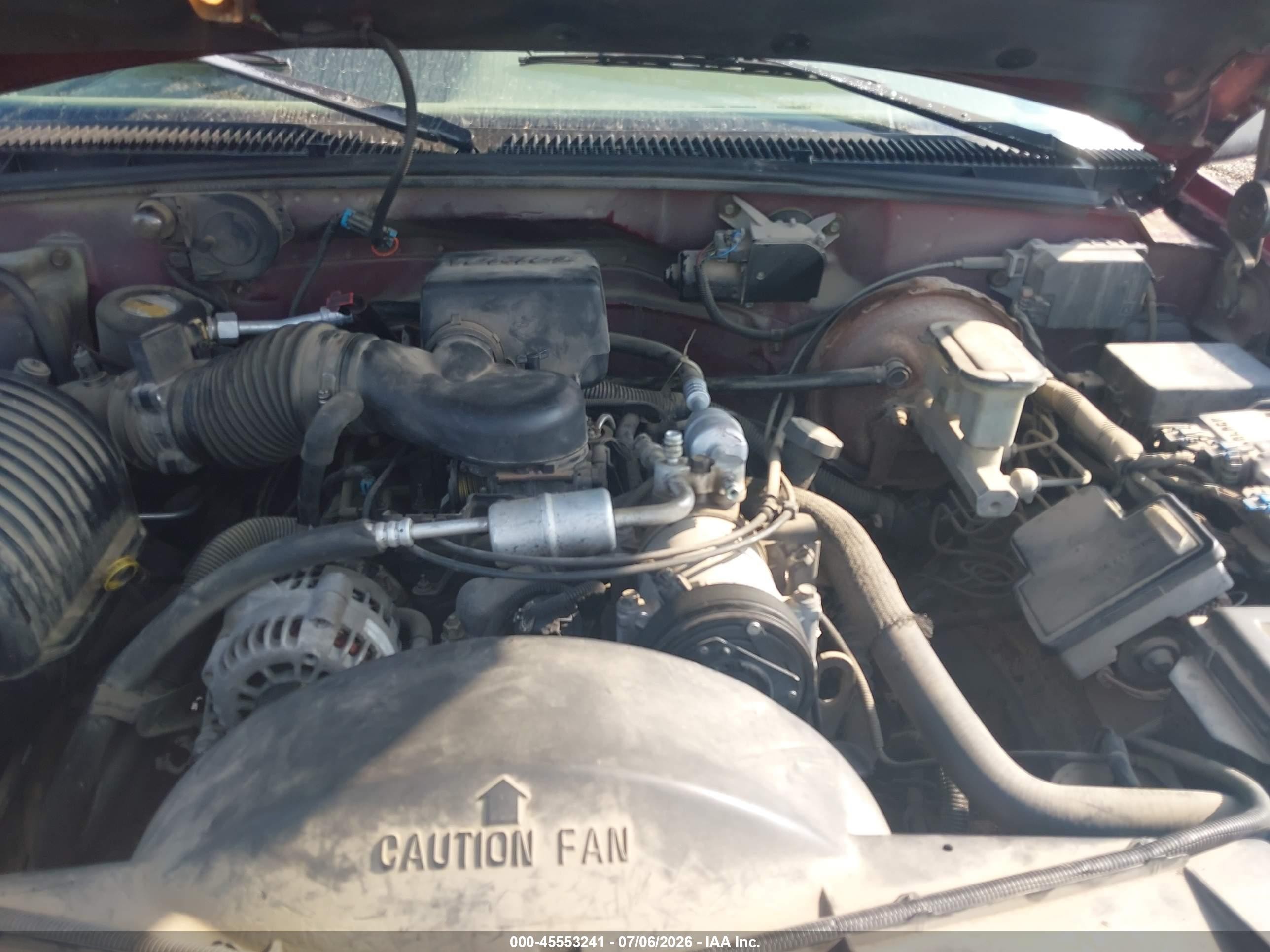 1996 Chevrolet Gmt-400 K1500 Maroon vin: 2GCEK19R0T1240584