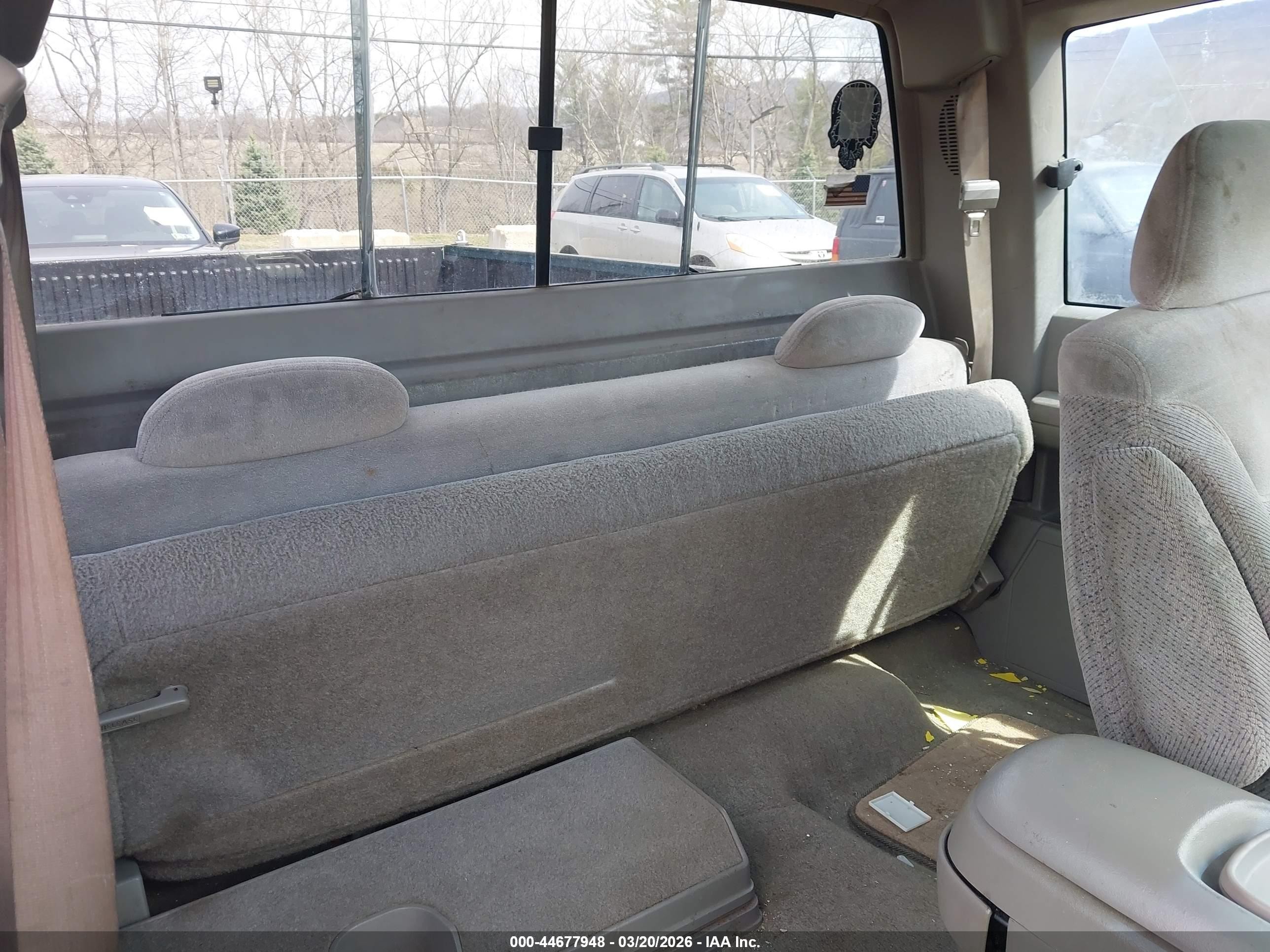 1997 Chevrolet K1500 Fleetside Green vin: 2GCEK19R0V1135028