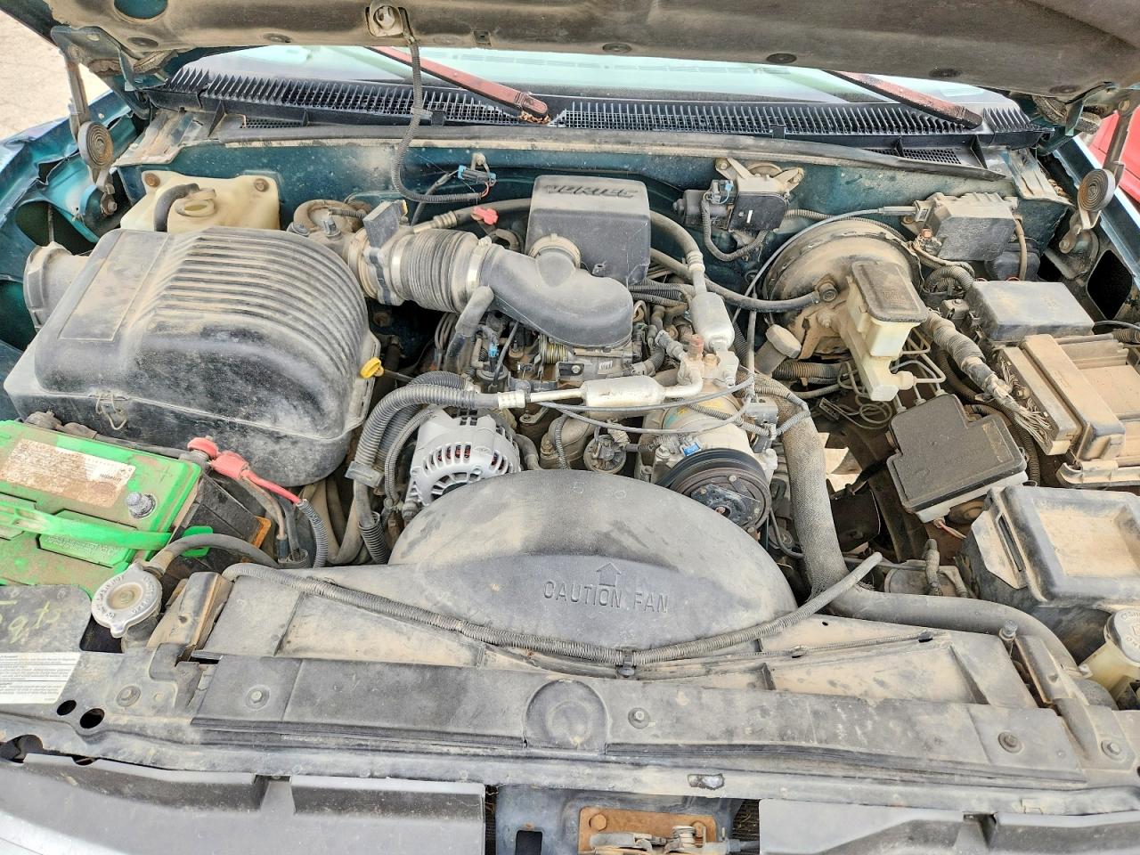 1997 Chevrolet Gmt-400 K1500 Green vin: 2GCEK19R0V1189168