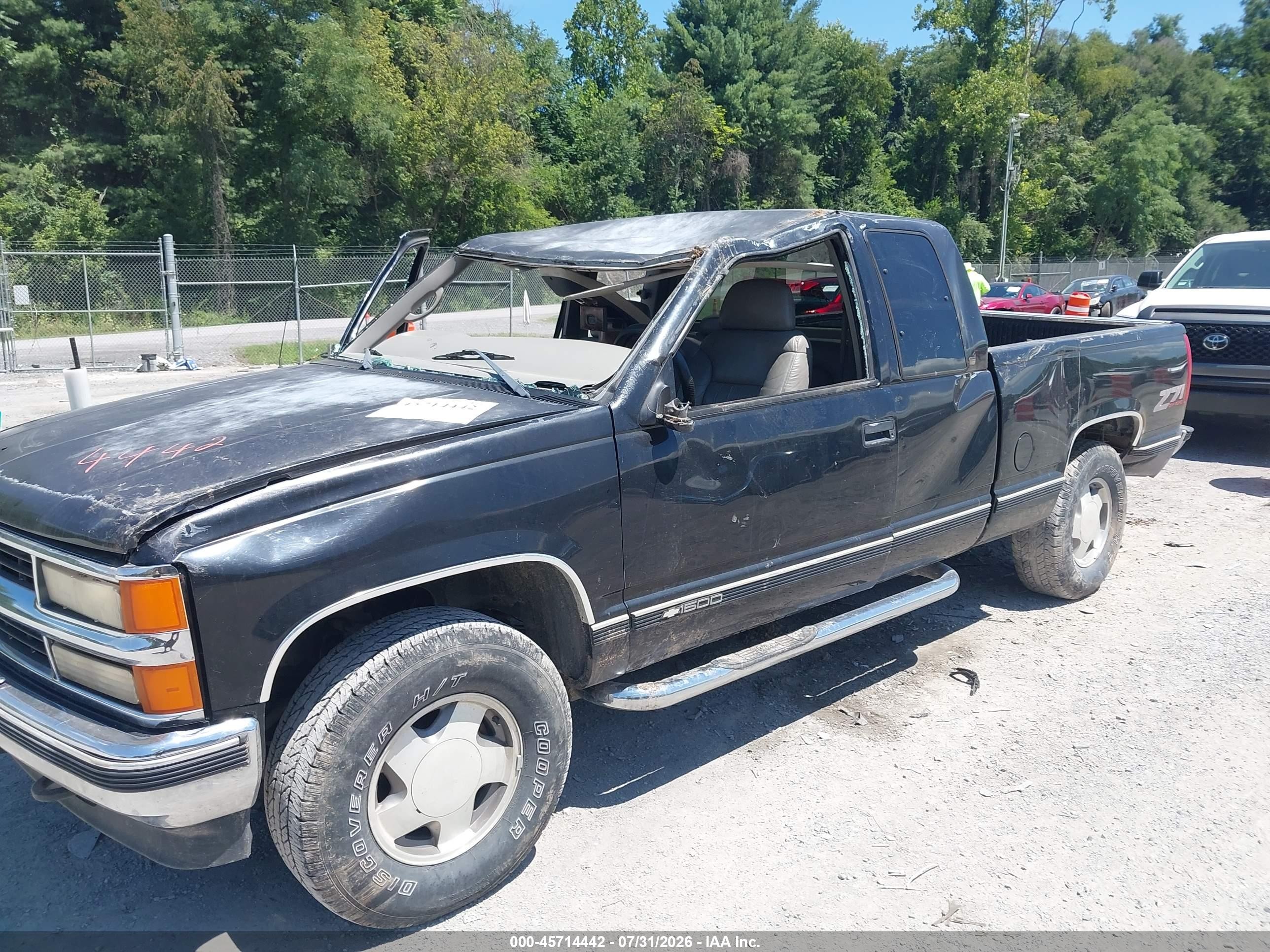 1998 Chevrolet C/k 1500 Fleetside Black vin: 2GCEK19R0W1116402