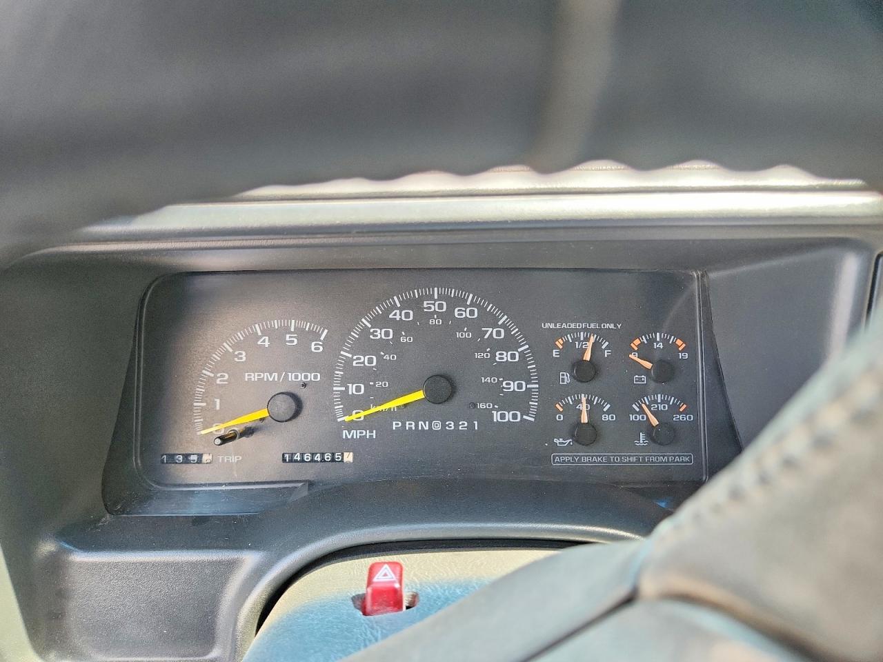 1998 Chevrolet Gmt-400 K1500 Green vin: 2GCEK19R0W1127268