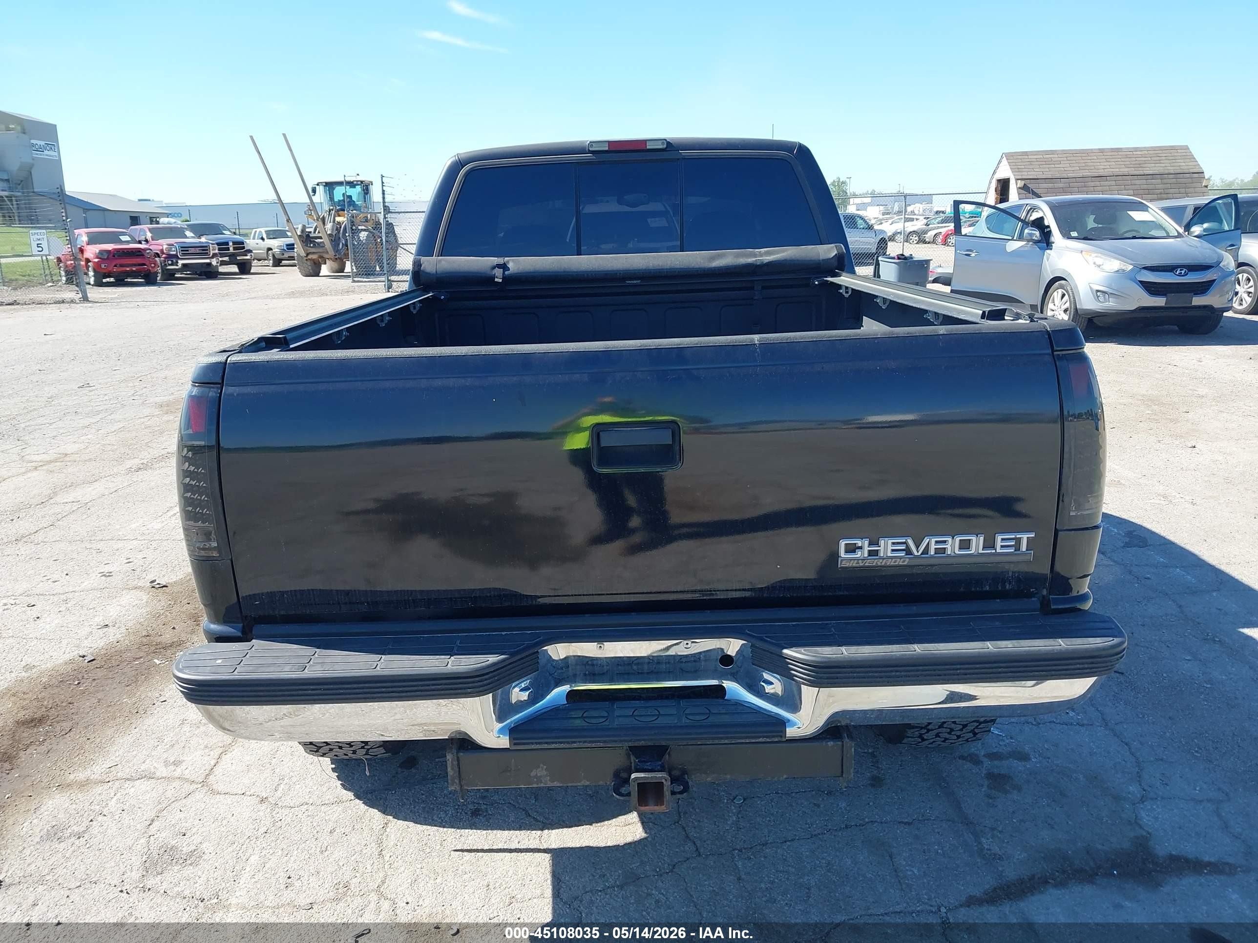 1998 Chevrolet K1500 Fleetside Black vin: 2GCEK19R0W1210764