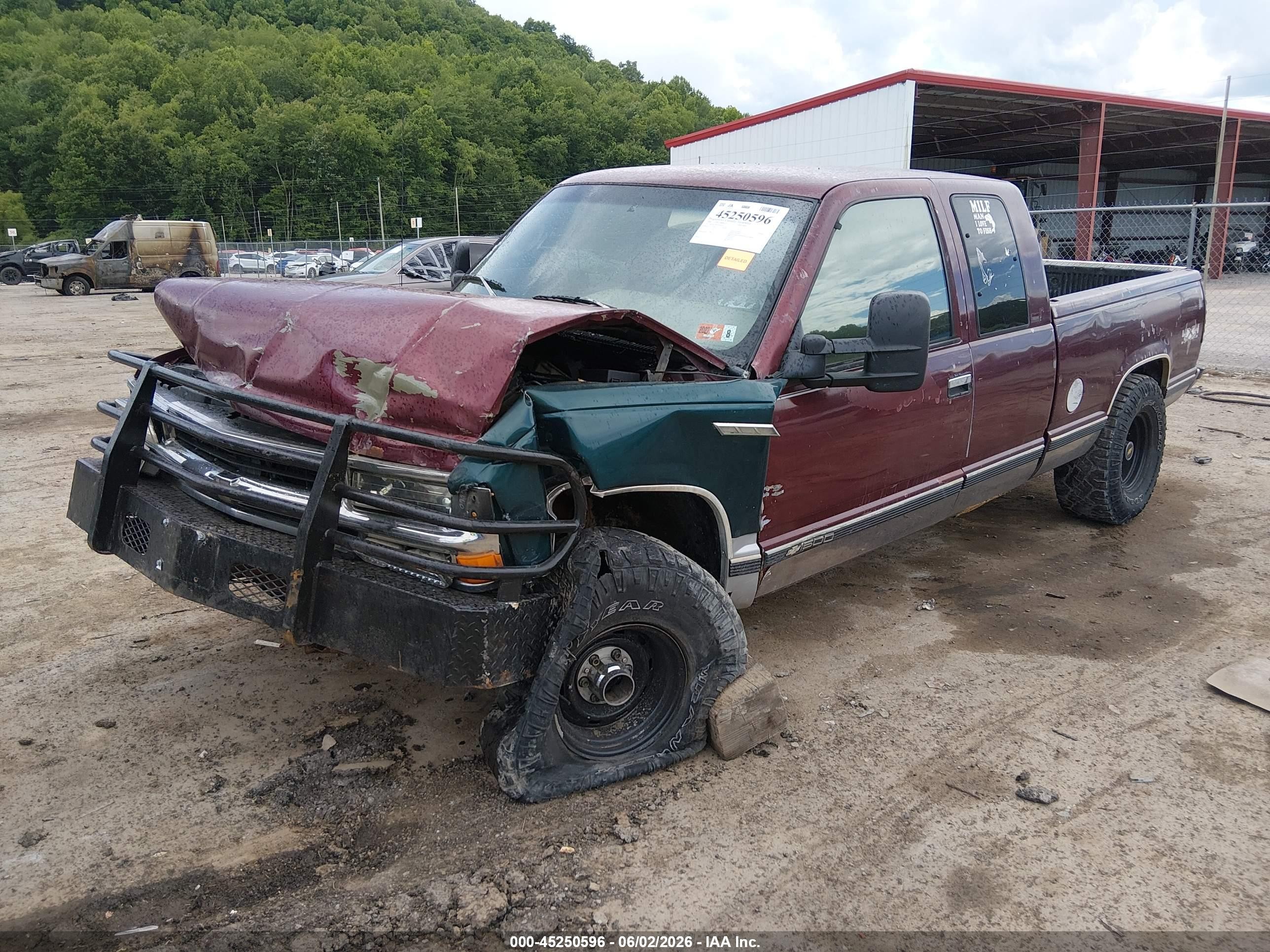 1996 Chevrolet Gmt-400 K1500 Maroon vin: 2GCEK19R1T1216875