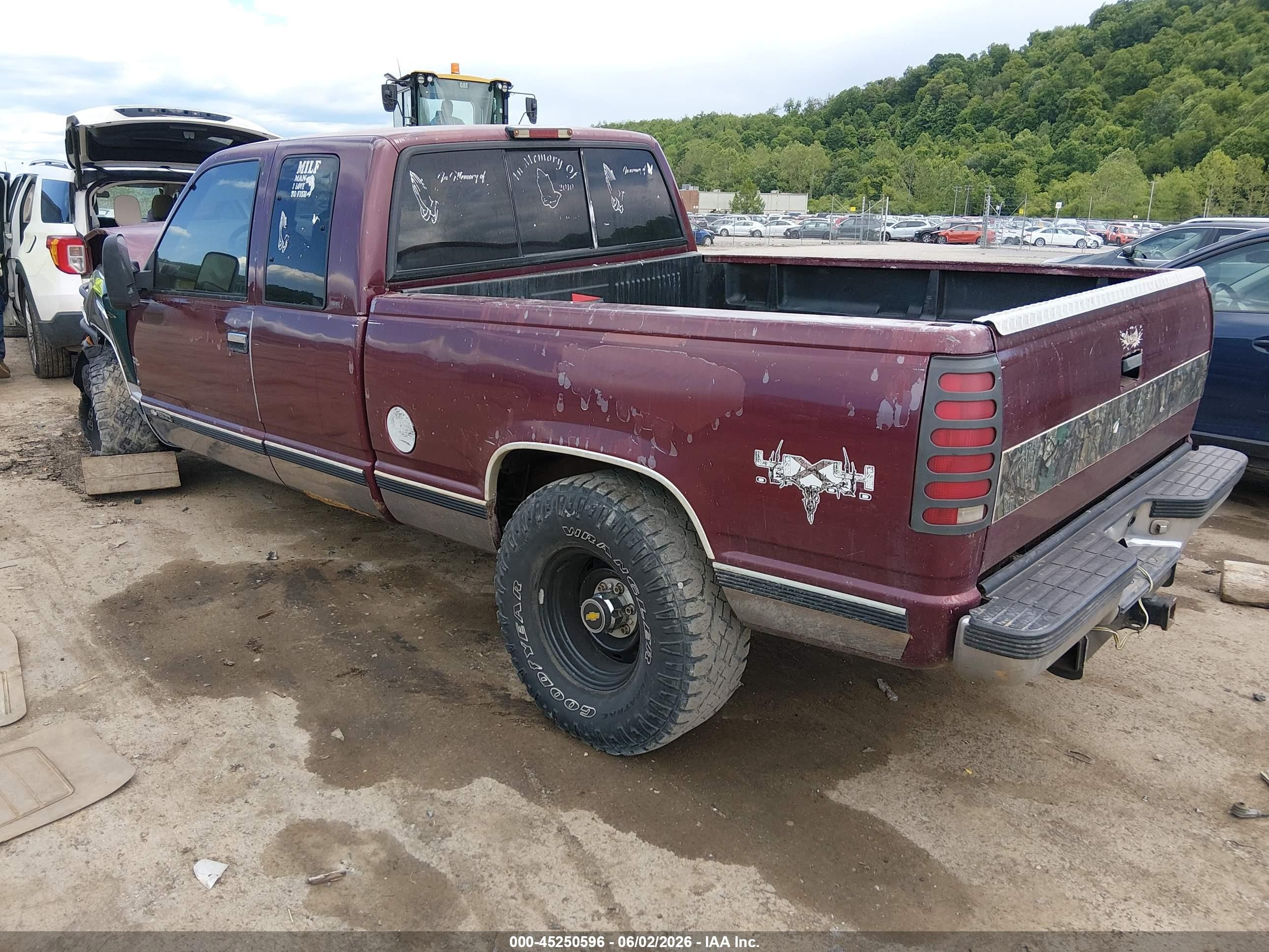 1996 Chevrolet Gmt-400 K1500 Maroon vin: 2GCEK19R1T1216875